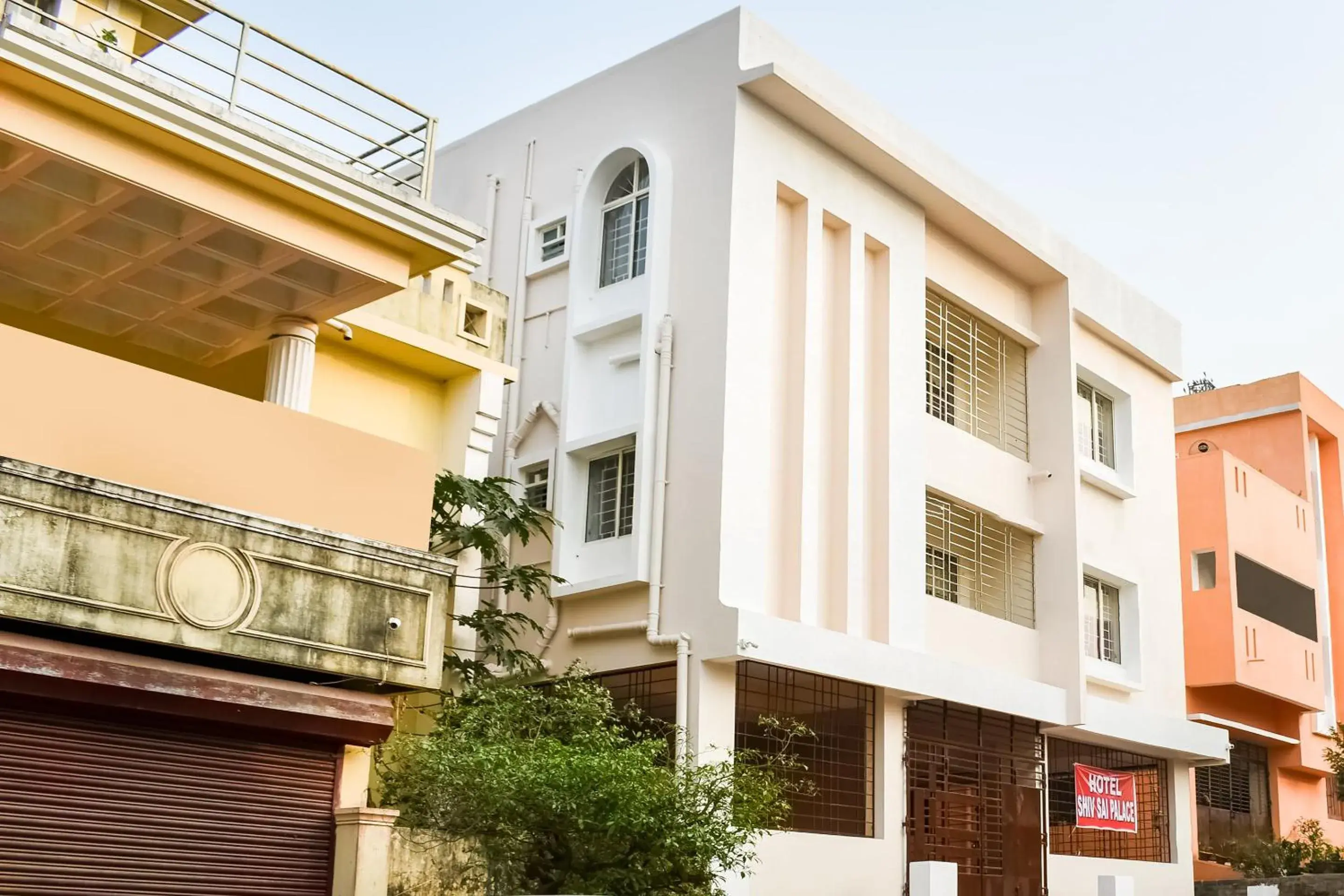 Facade/entrance in Super Hotel O Shiv Sai Palace Facade/entrance in Super Hotel O Shiv Sai Palace