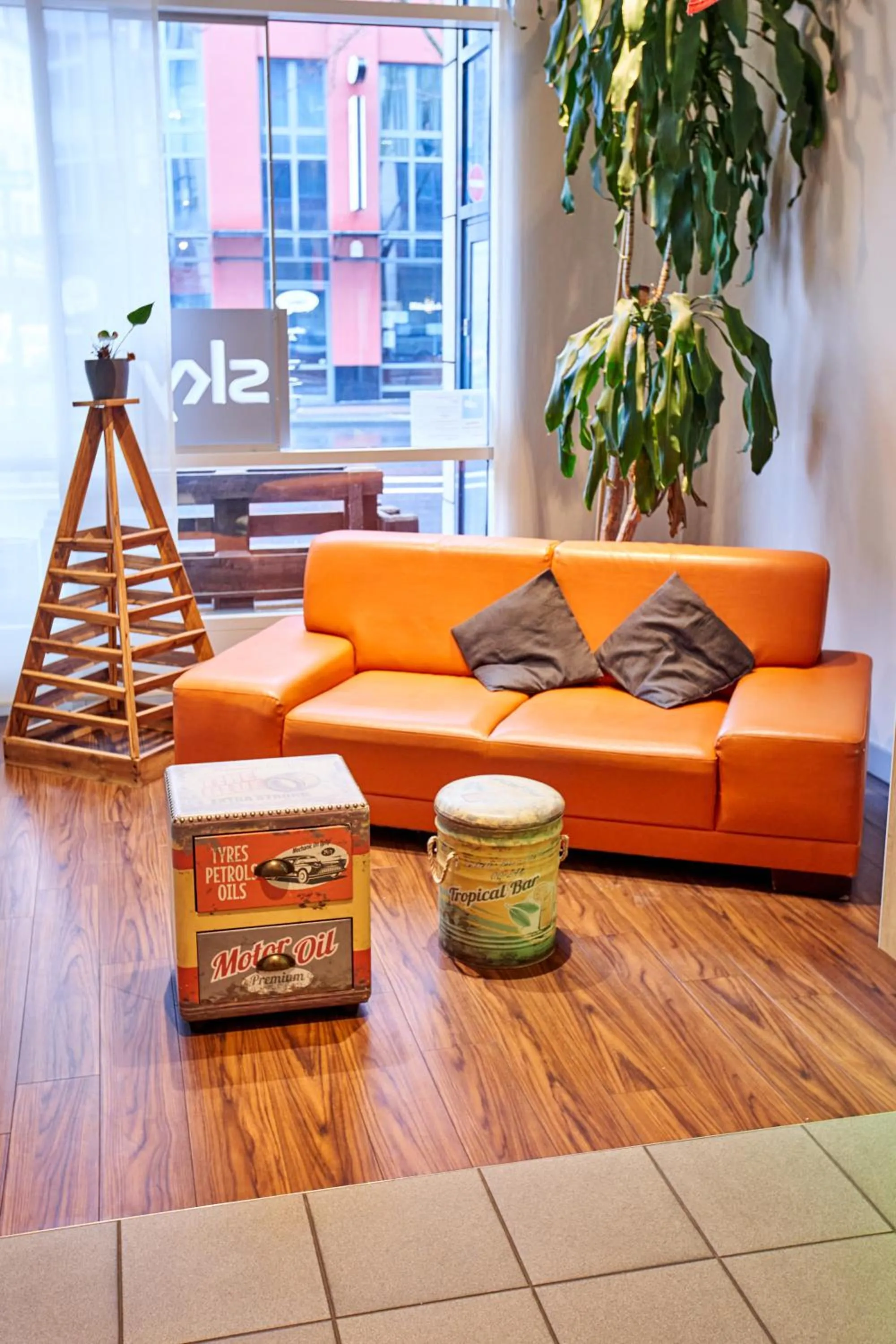 Lounge or bar in ibis Koblenz City