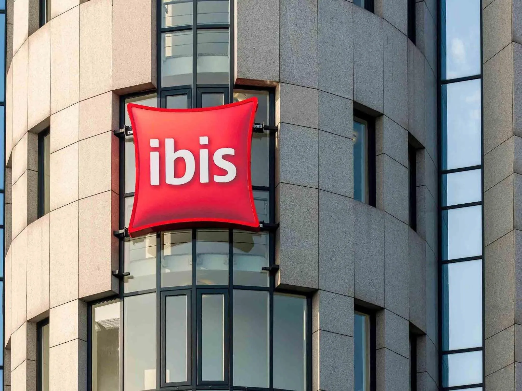 Property building in ibis Koblenz City