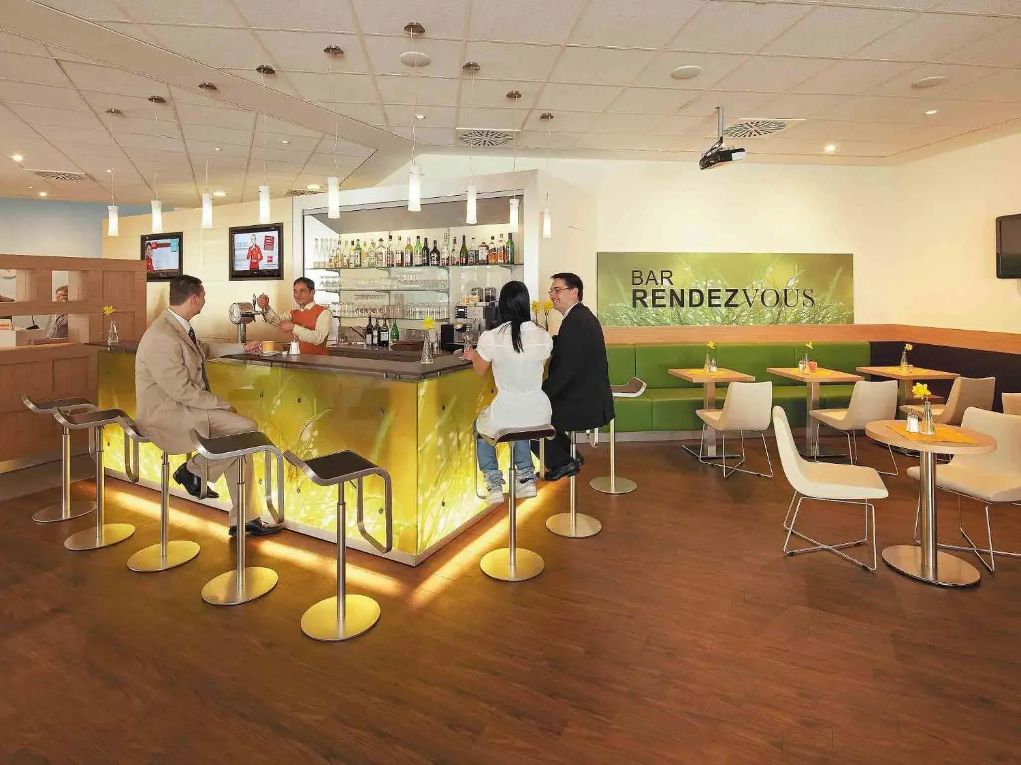 Lounge or bar in ibis Koblenz City Lounge or bar in ibis Koblenz City