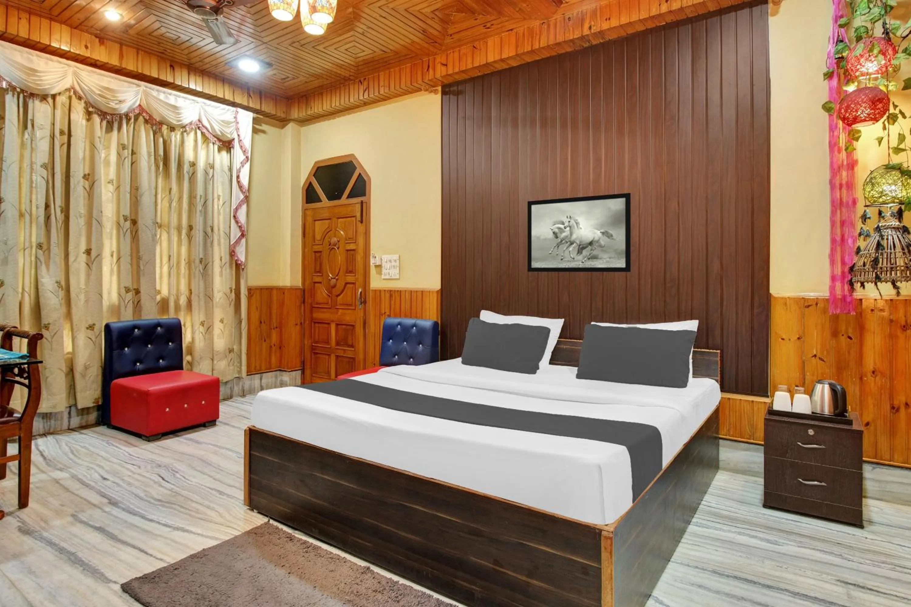 Bedroom, Bed in Super Hotel O Gorchuk Guwahati