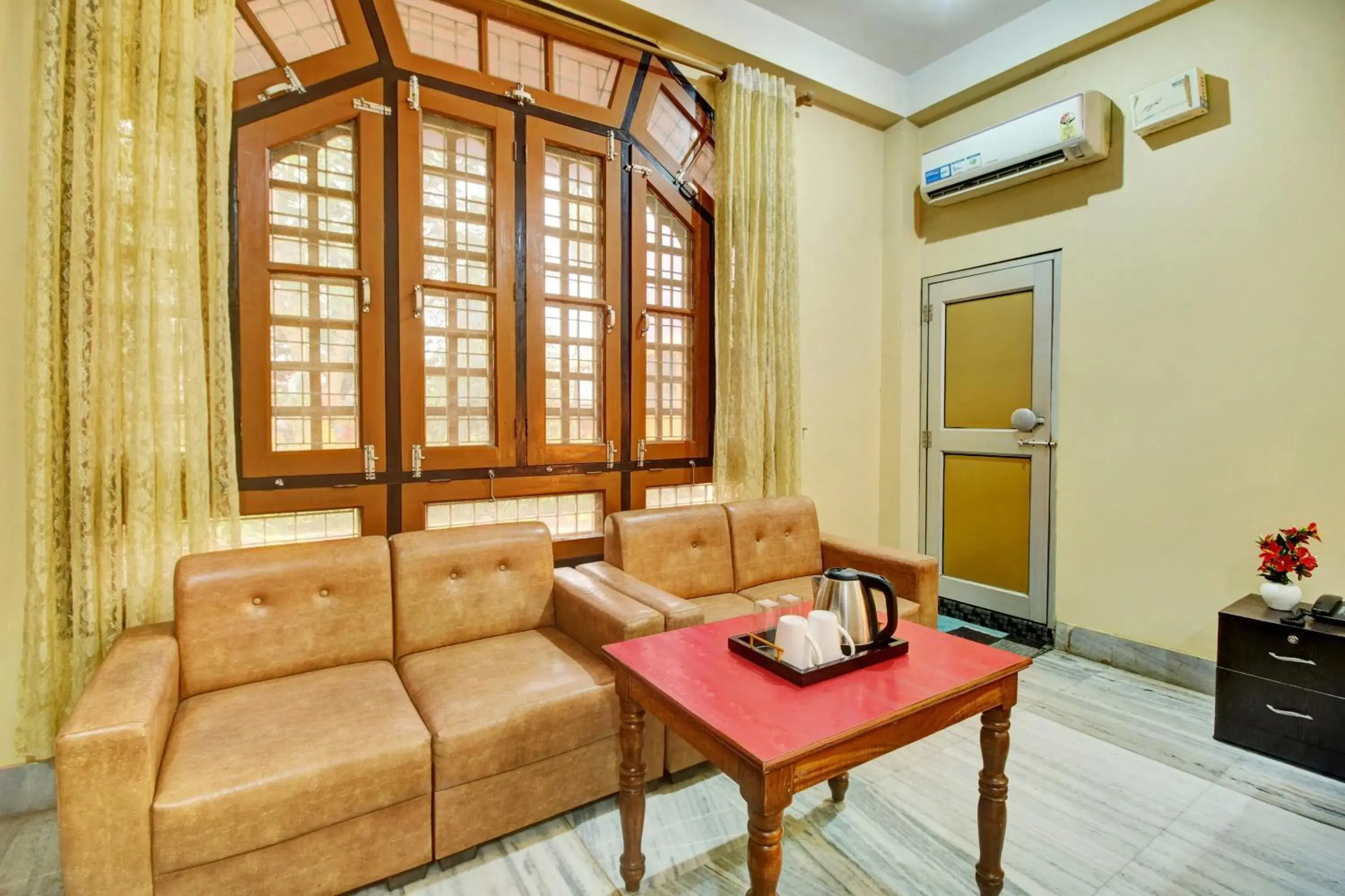 Bedroom in Super Hotel O Gorchuk Guwahati Bedroom in Super Hotel O Gorchuk Guwahati