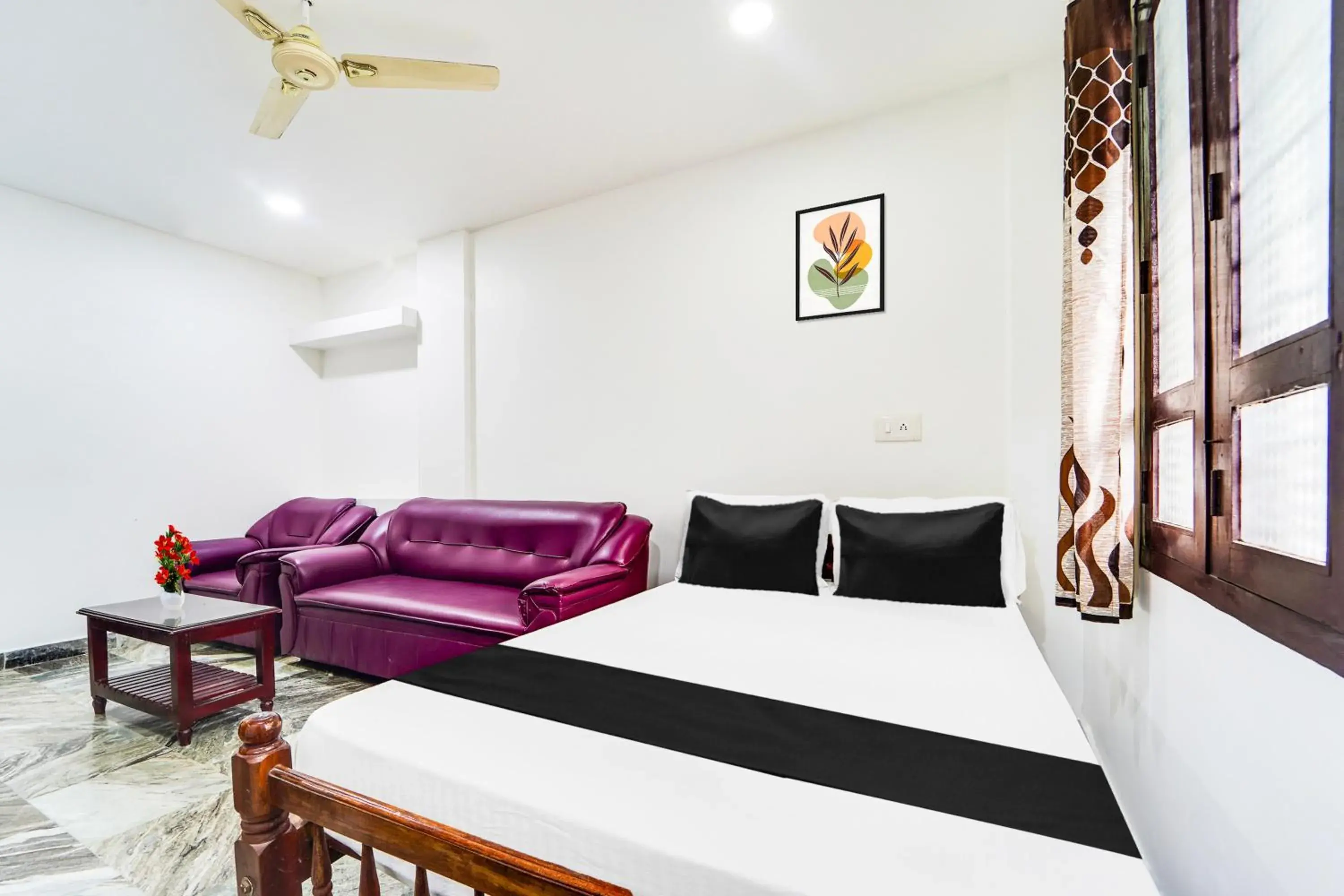 Bedroom, Bed in Super Hotel O Kanyakumari Near Sunrise View formerly Jaisas Paradise Bedroom, Bed in Super Hotel O Kanyakumari Near Sunrise View formerly Jaisas Paradise