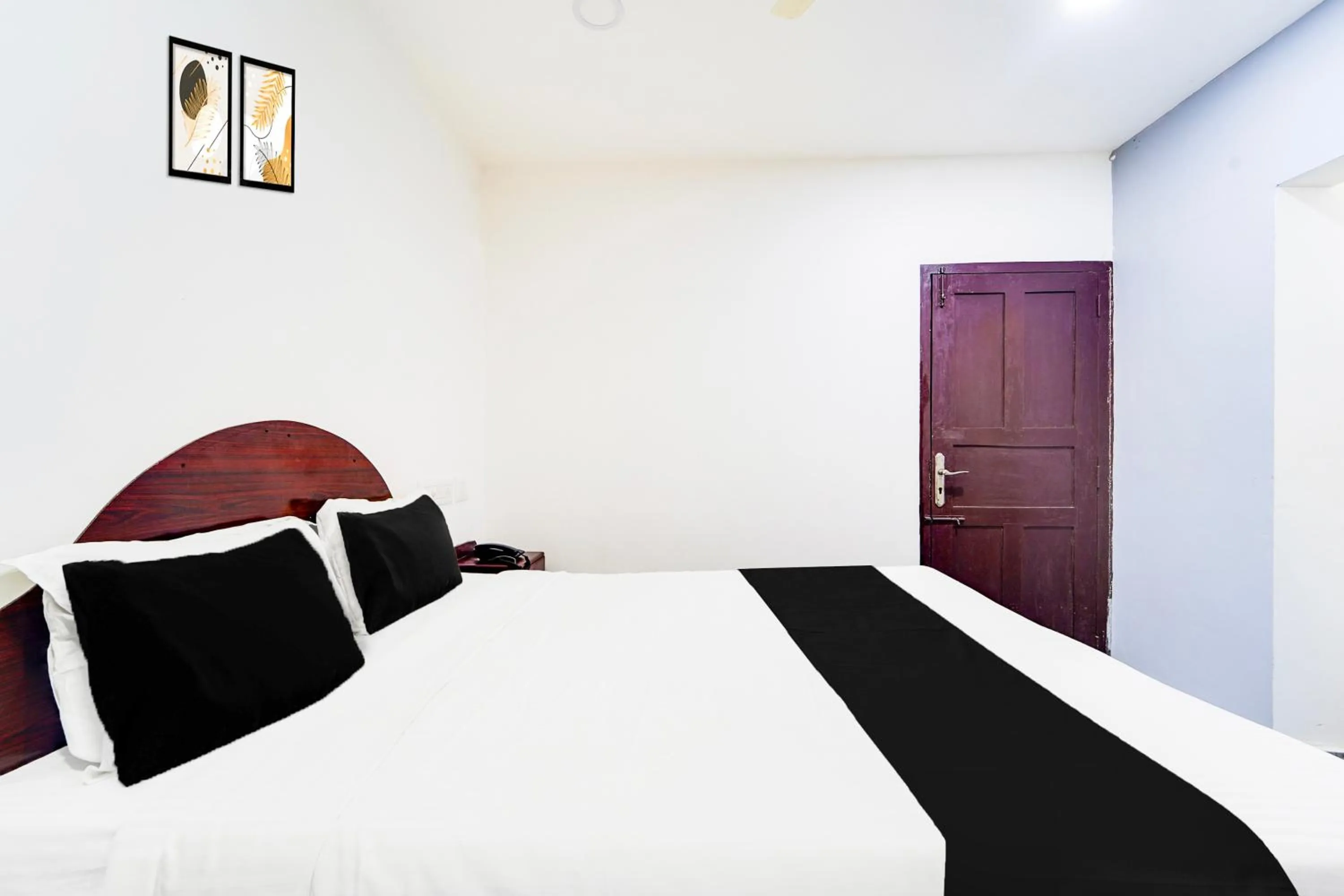 Bedroom, Bed in Super Hotel O Kanyakumari Near Sunrise View formerly Jaisas Paradise