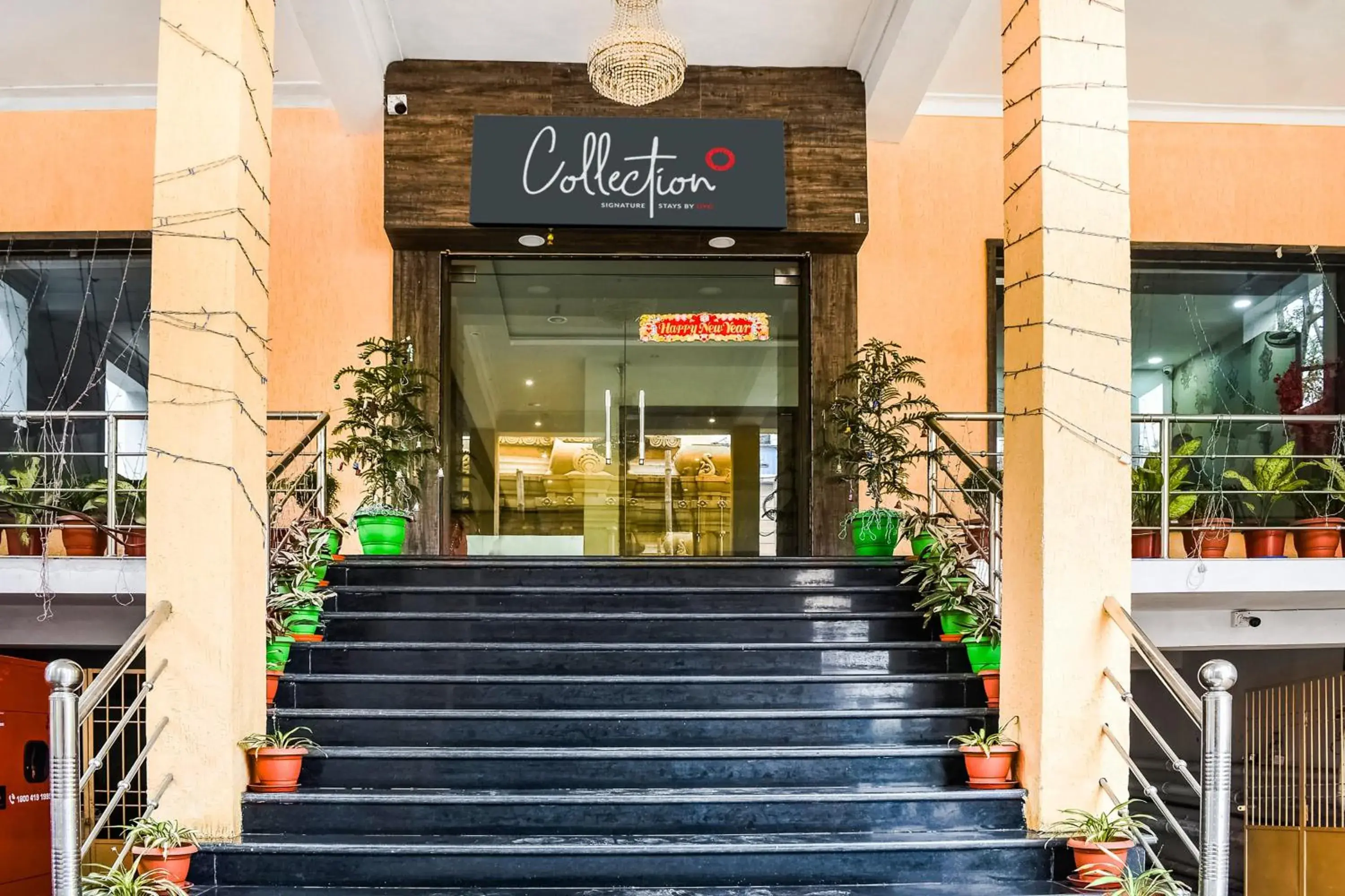 Facade/entrance in Capital O Jai Adisson Facade/entrance in Capital O Jai Adisson