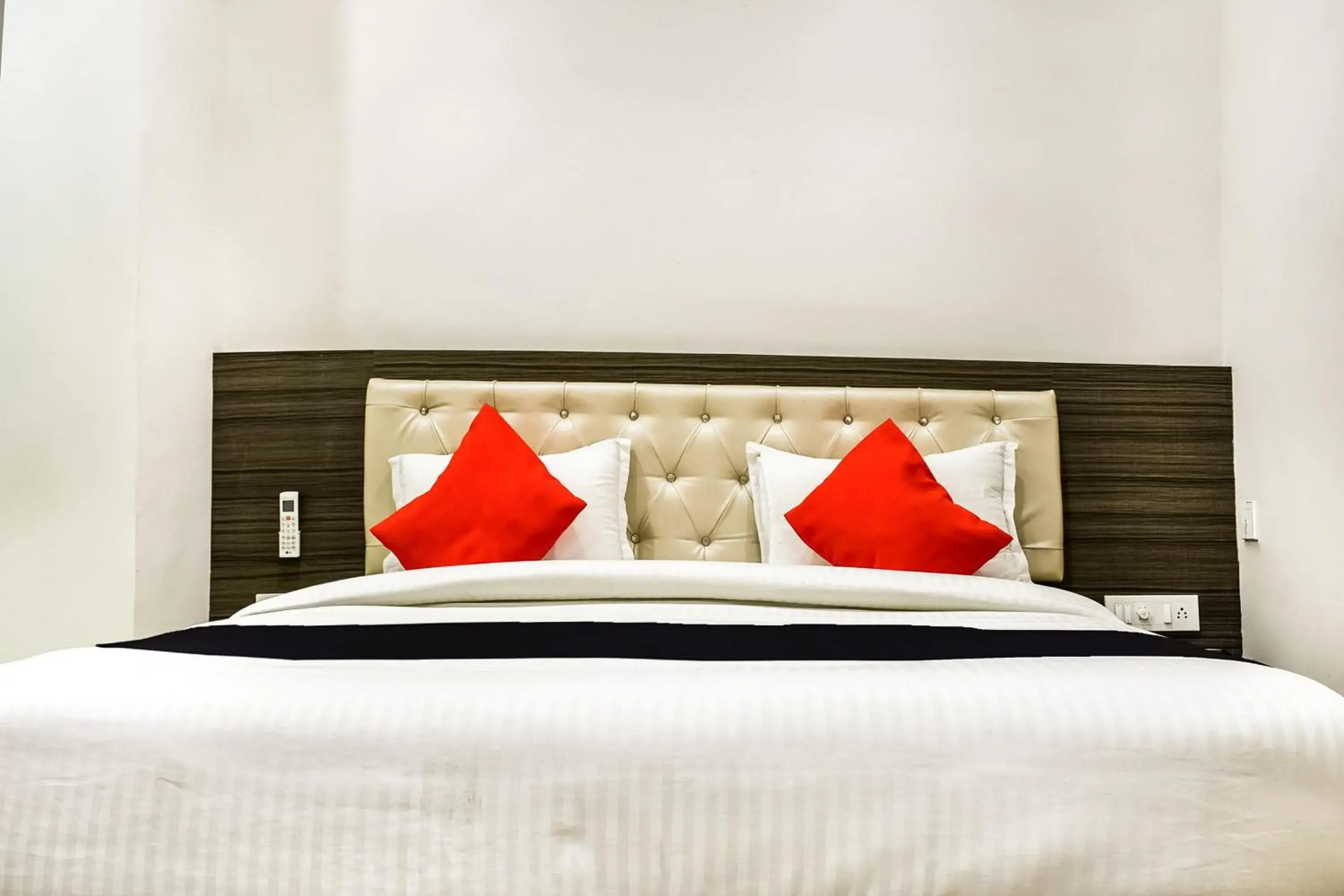 Bedroom, Bed in Capital O Jai Adisson Bedroom, Bed in Capital O Jai Adisson