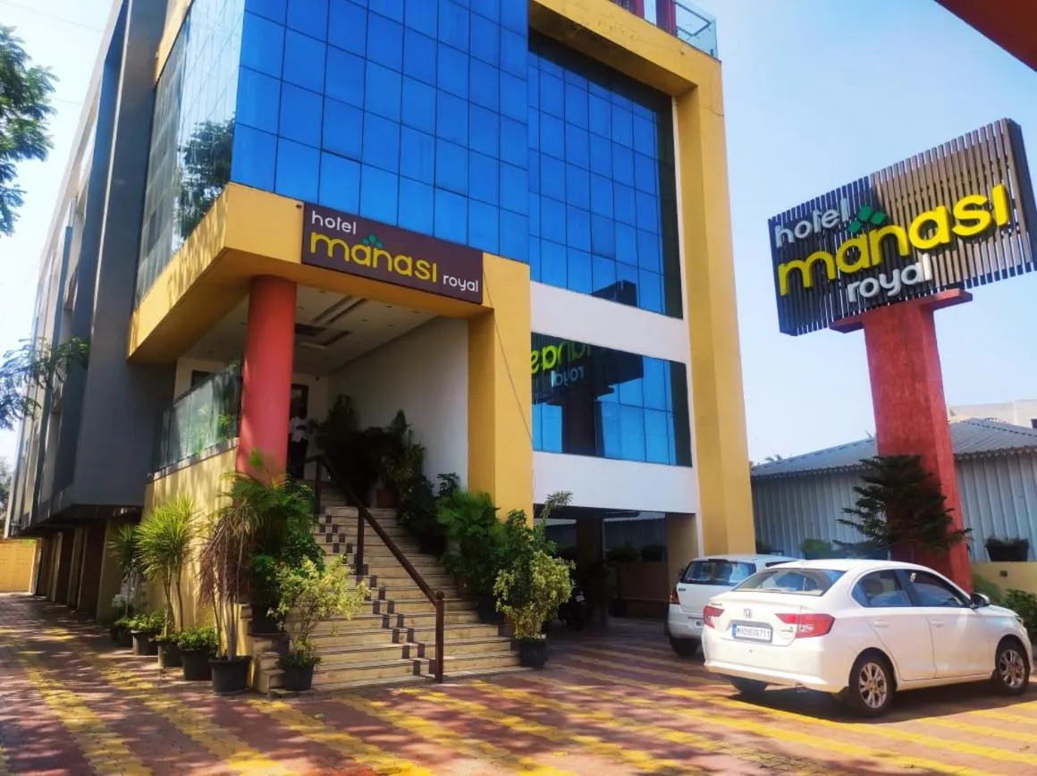 Property building in Hotel Manasi Royal