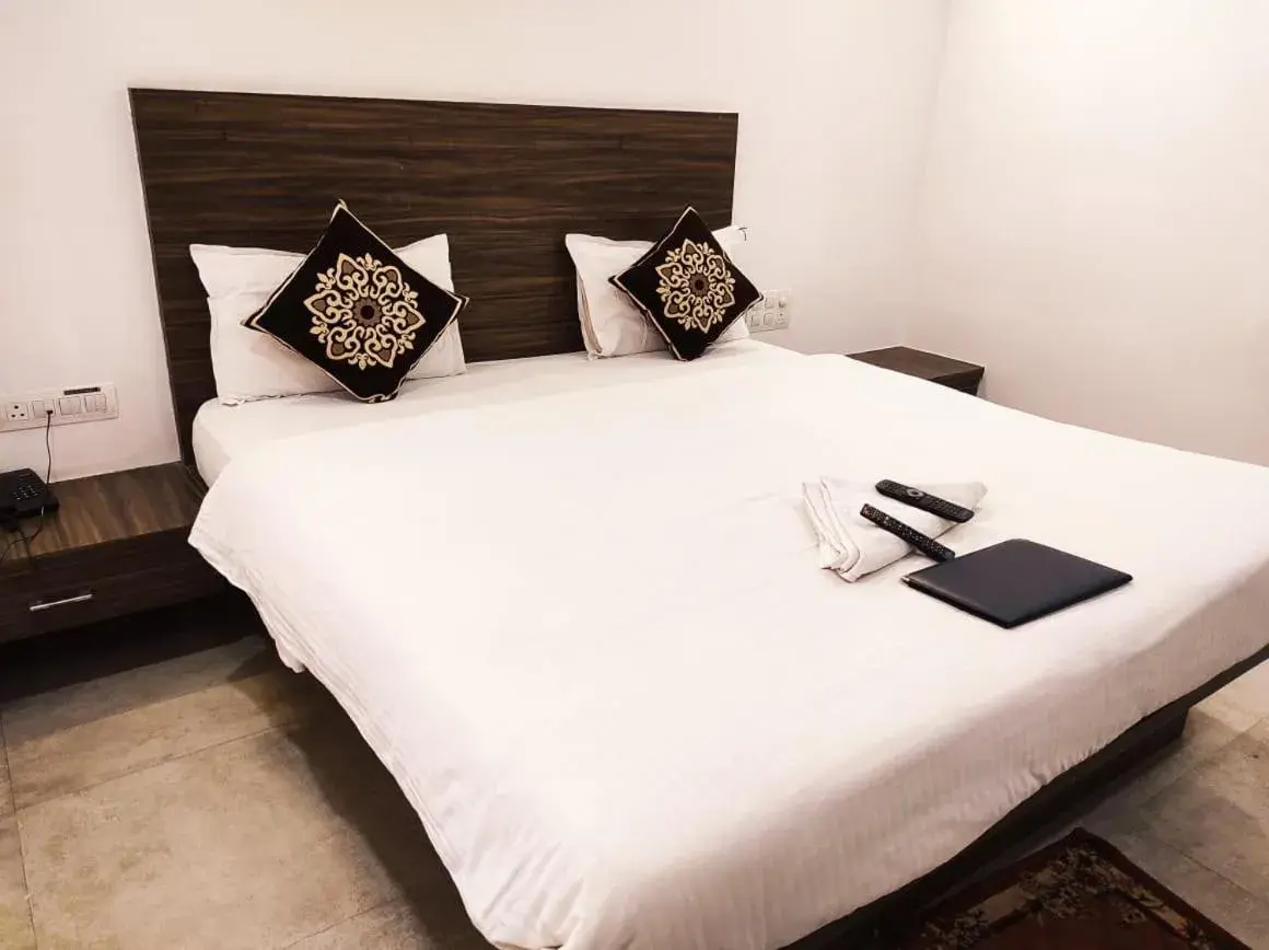 Bedroom, Bed in Hotel Manasi INN Bedroom, Bed in Hotel Manasi INN