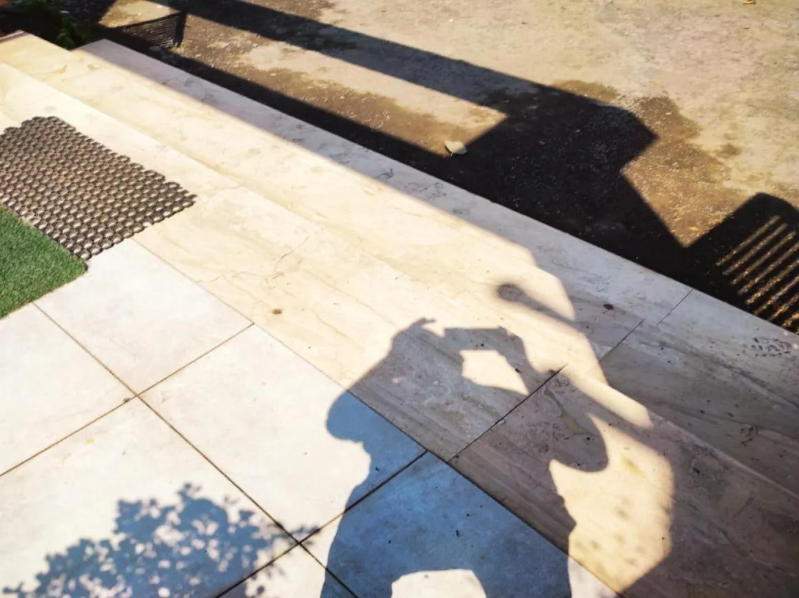 Patio in Hotel Manasi INN