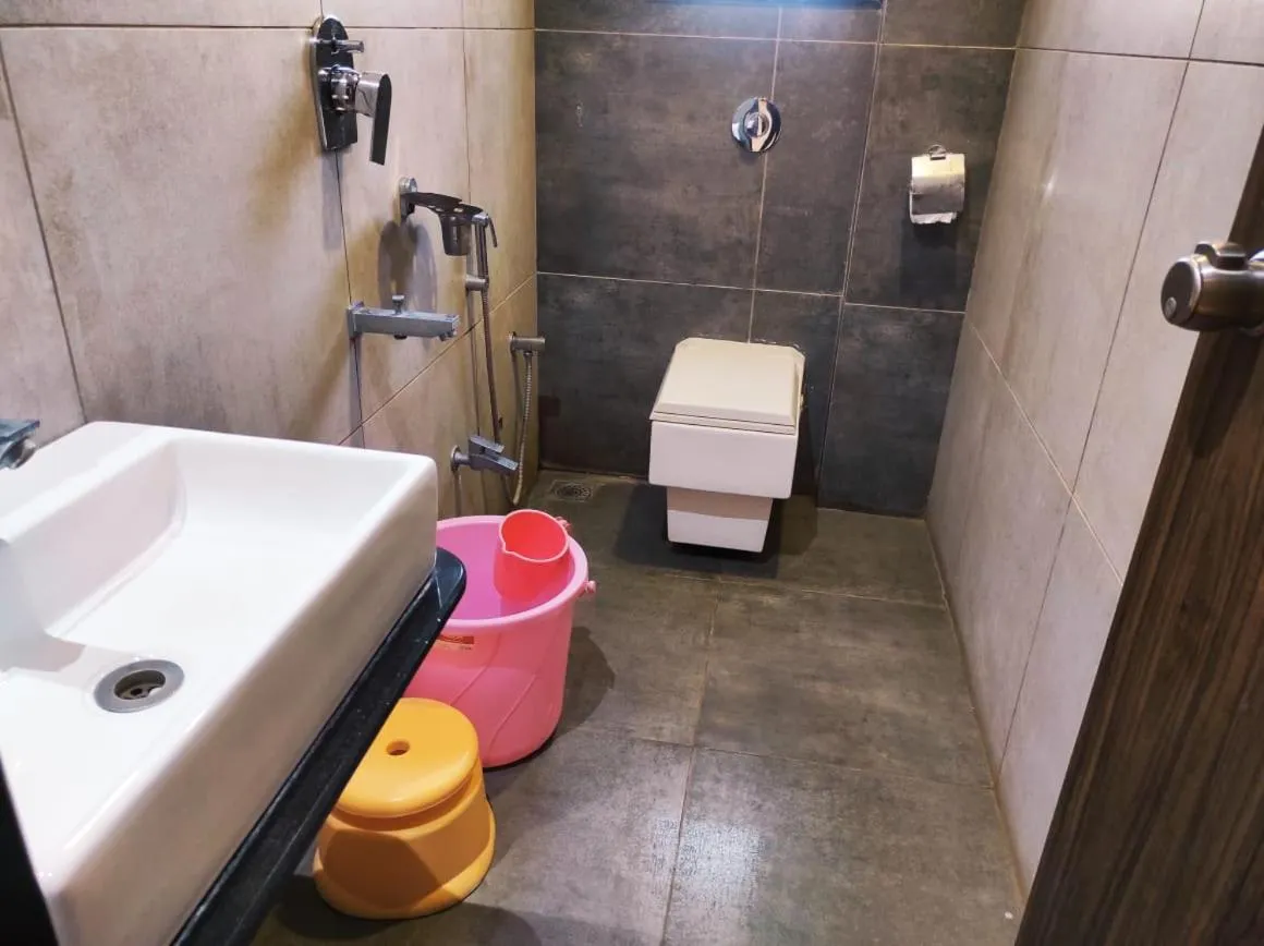 Bathroom in Hotel Manasi INN