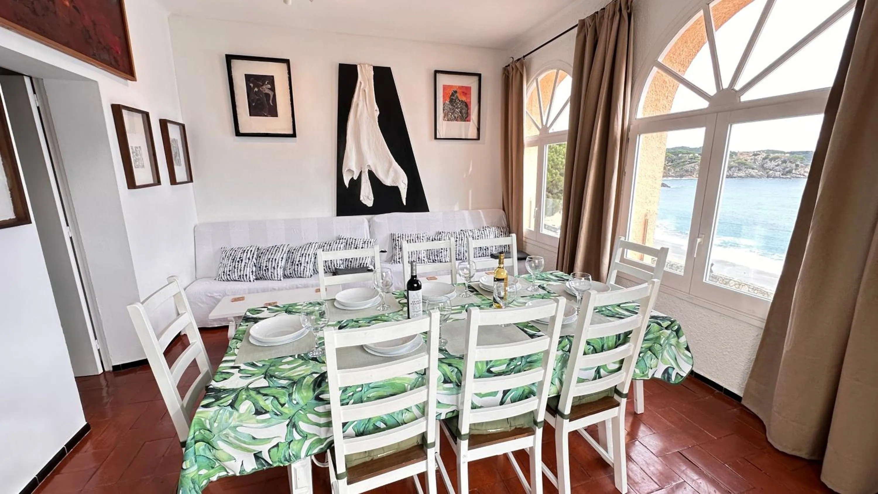 Living room in Apartamento con jardín a 11 metros de la playa. CG.