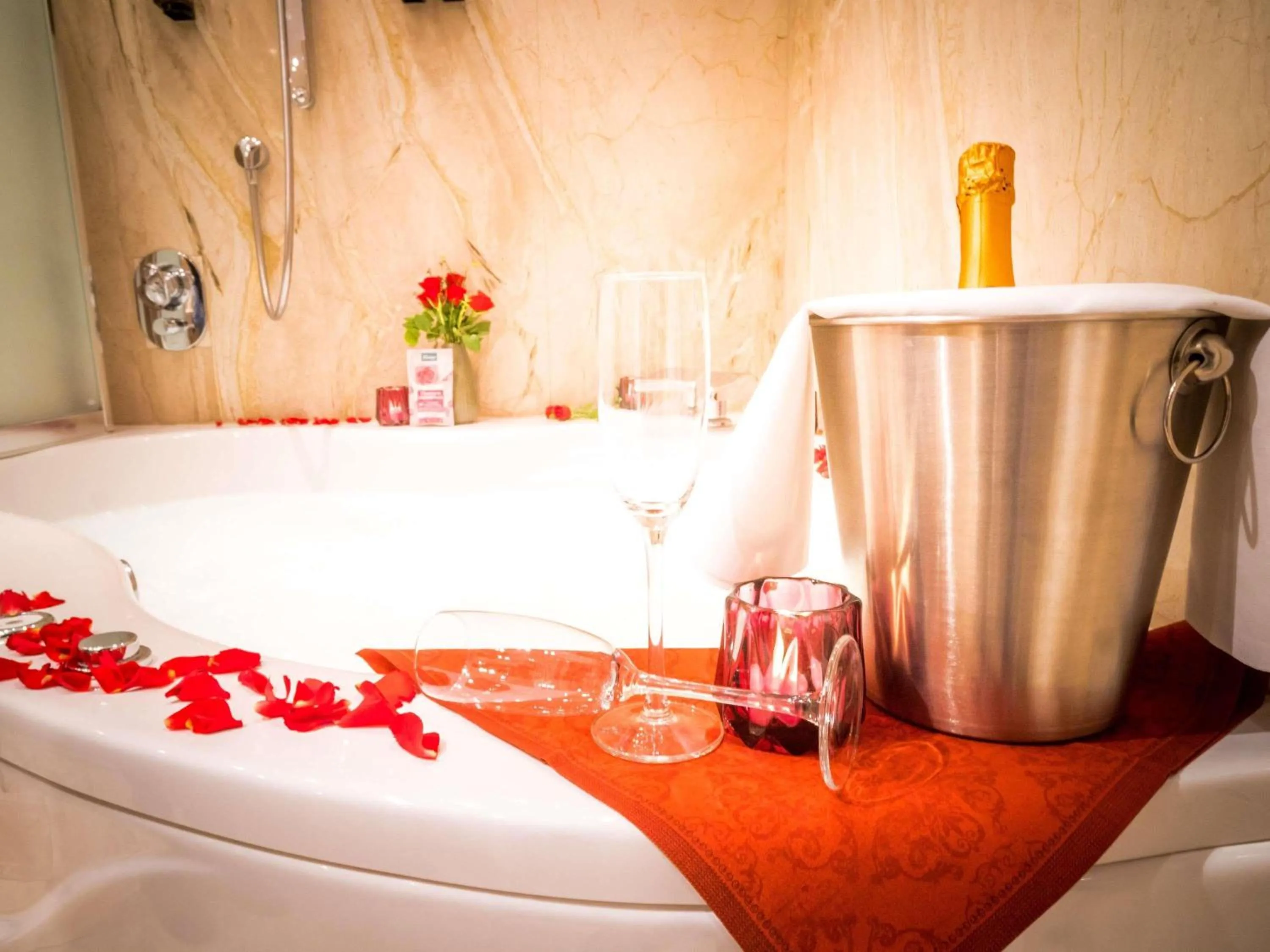 Bedroom in Mercure Hotel Riesa Dresden Elbland