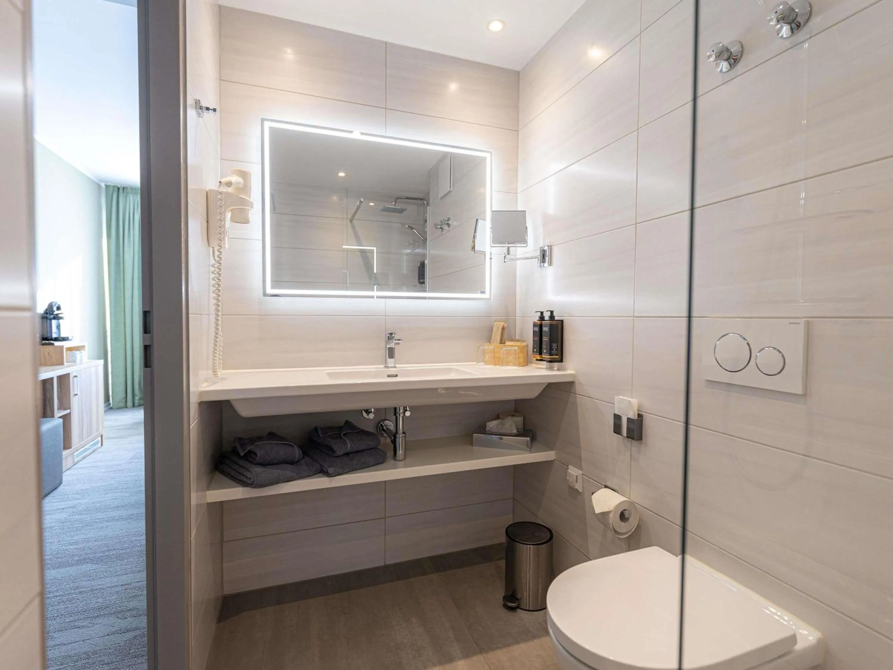 Bedroom in Mercure Hotel Riesa Dresden Elbland