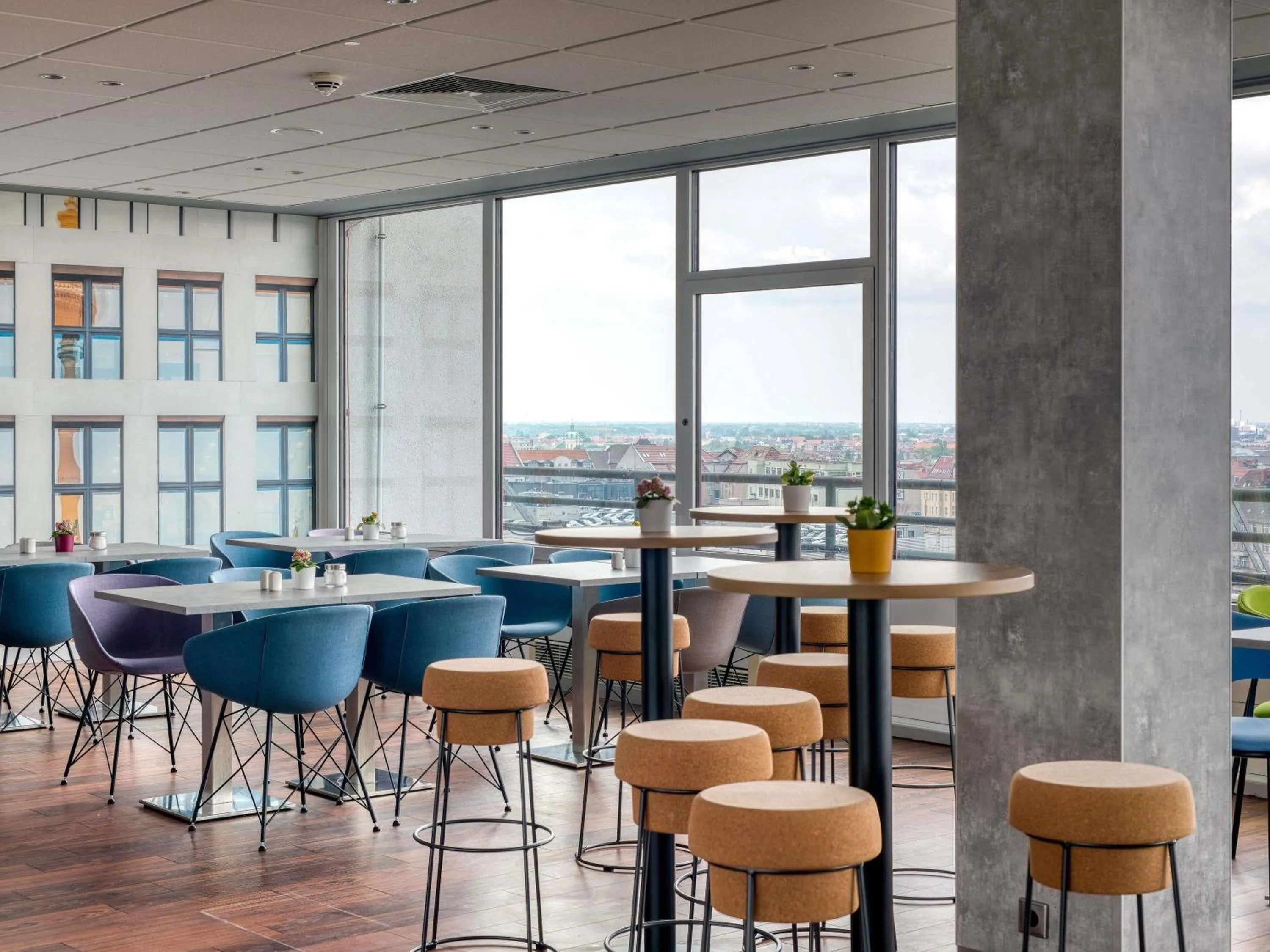 Breakfast in ibis Berlin Messe