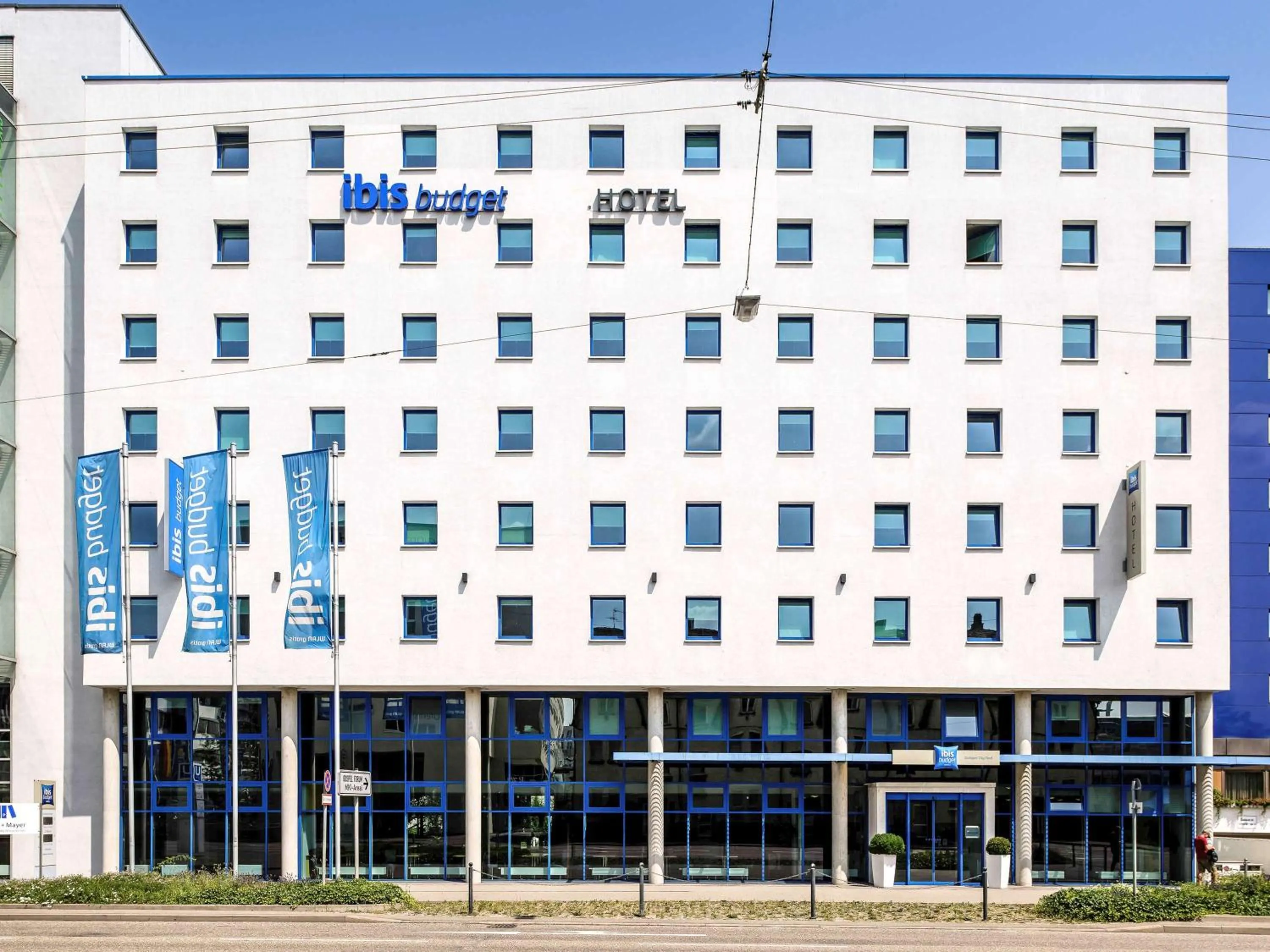 Property building in ibis budget Stuttgart City Nord
