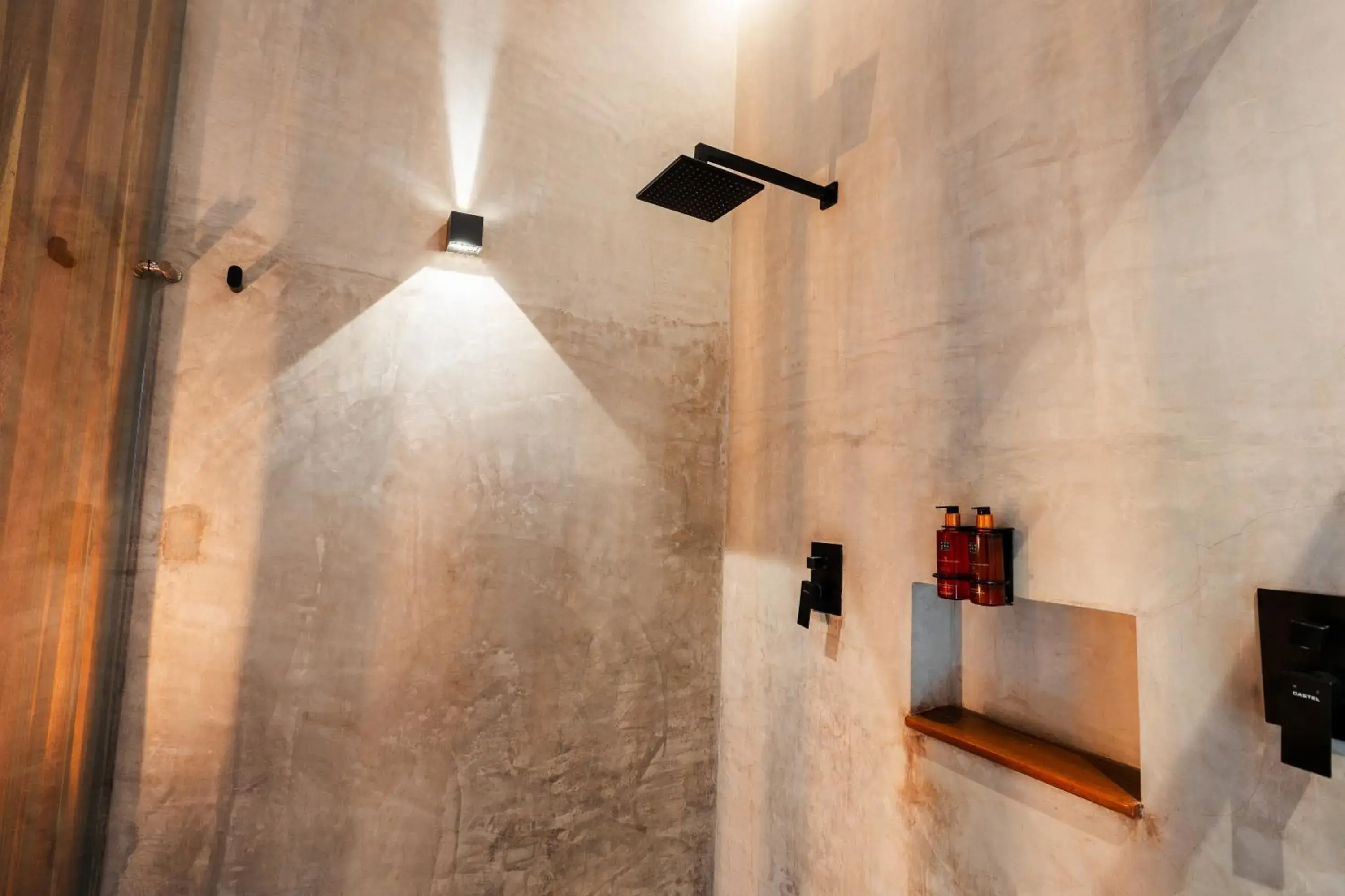 Bathroom in Diez Diez Collection Bathroom in Diez Diez Collection