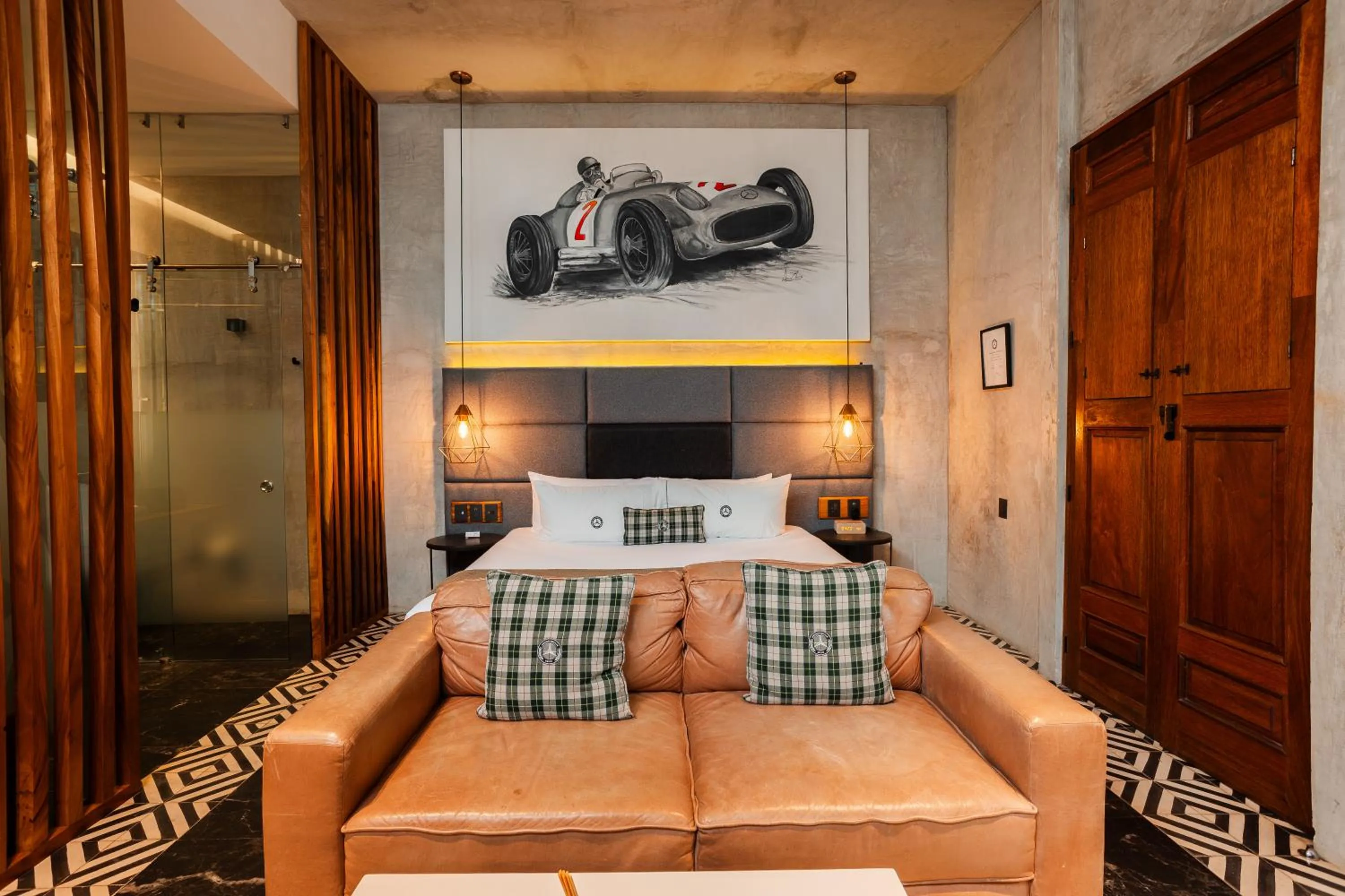 Bed in Diez Diez Collection