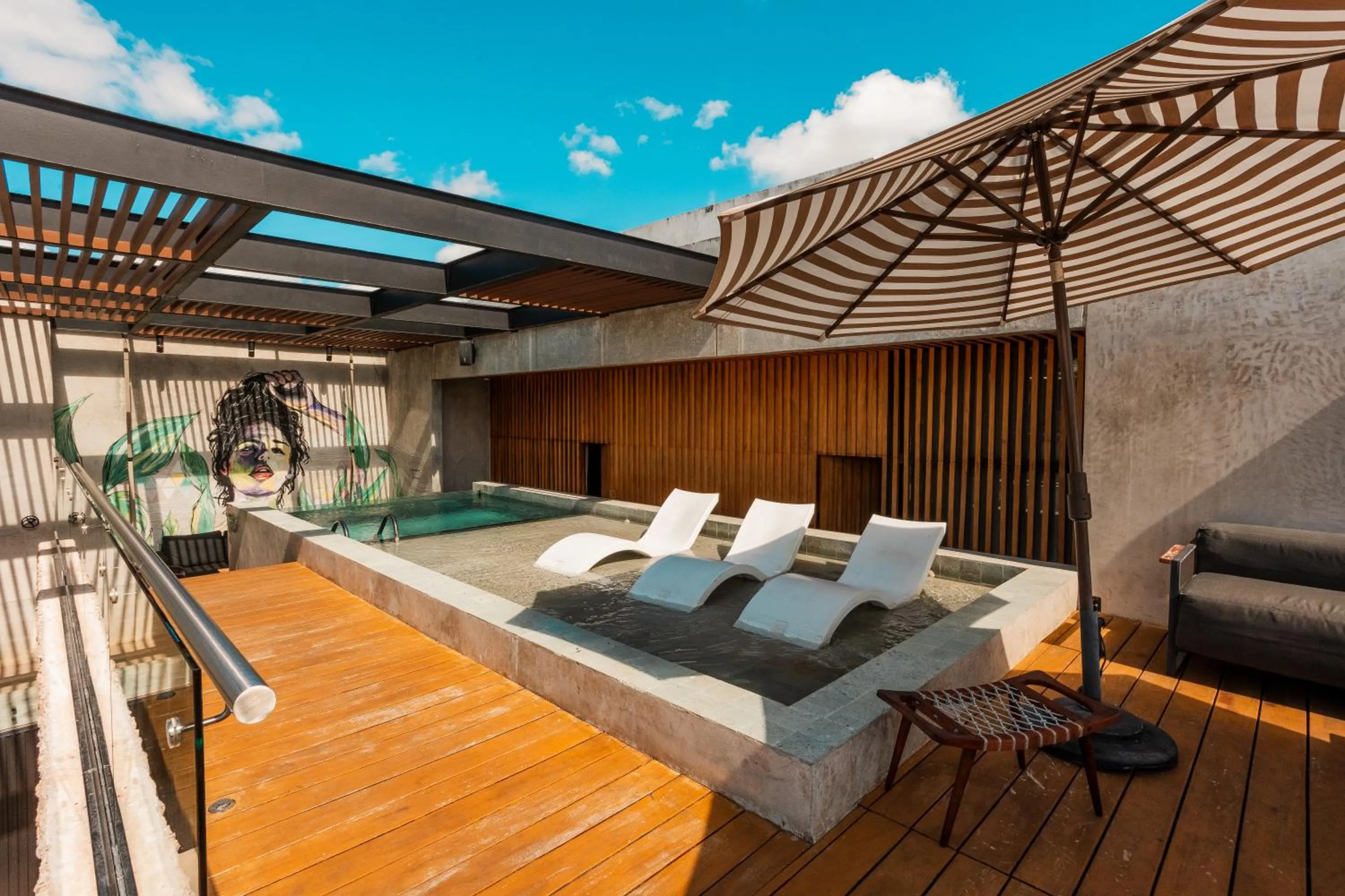 Day in Diez Diez Collection