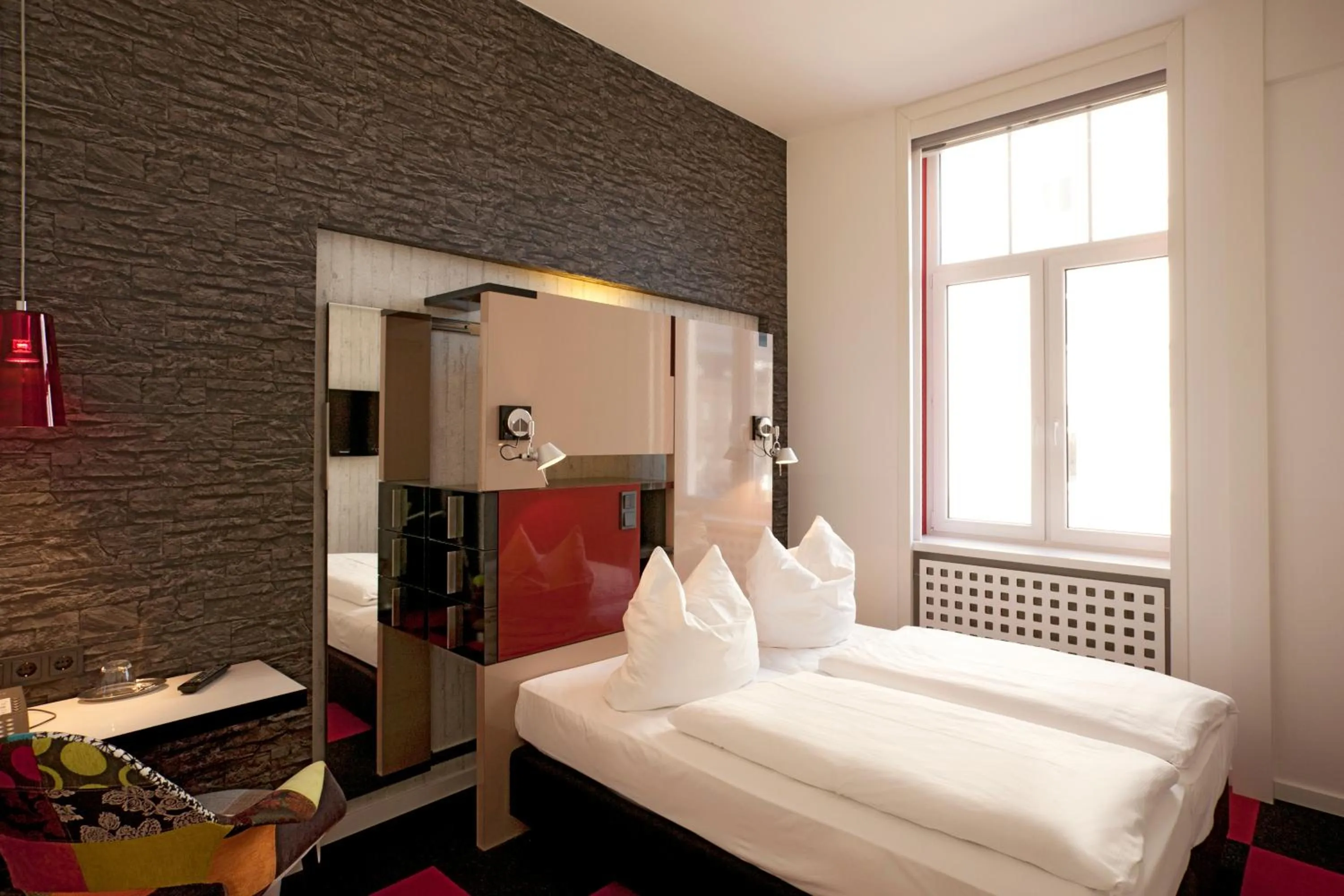 Photo of the whole room, Bed in Hotel Cristall - Frankfurt City