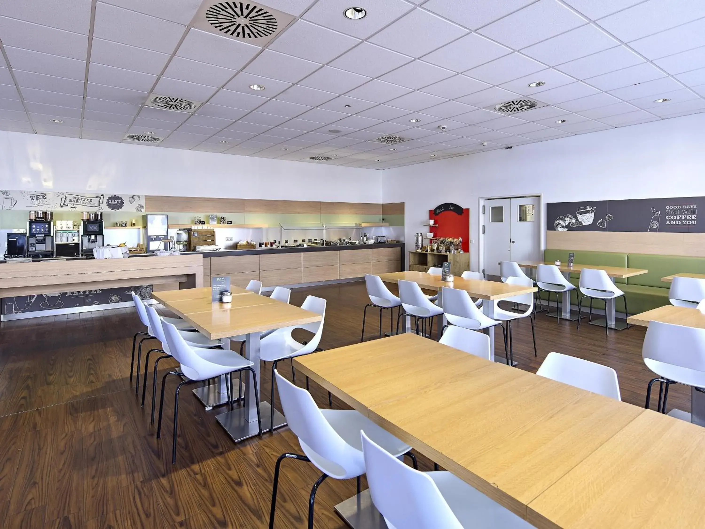 Restaurant/Places to Eat in ibis Bonn