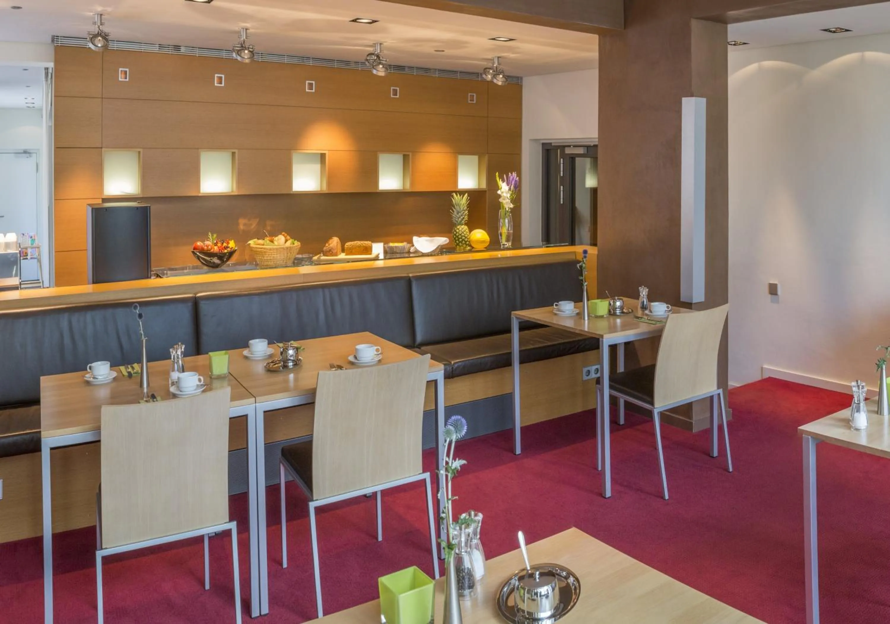 Restaurant/places to eat in Landidyll Hotel Lamm