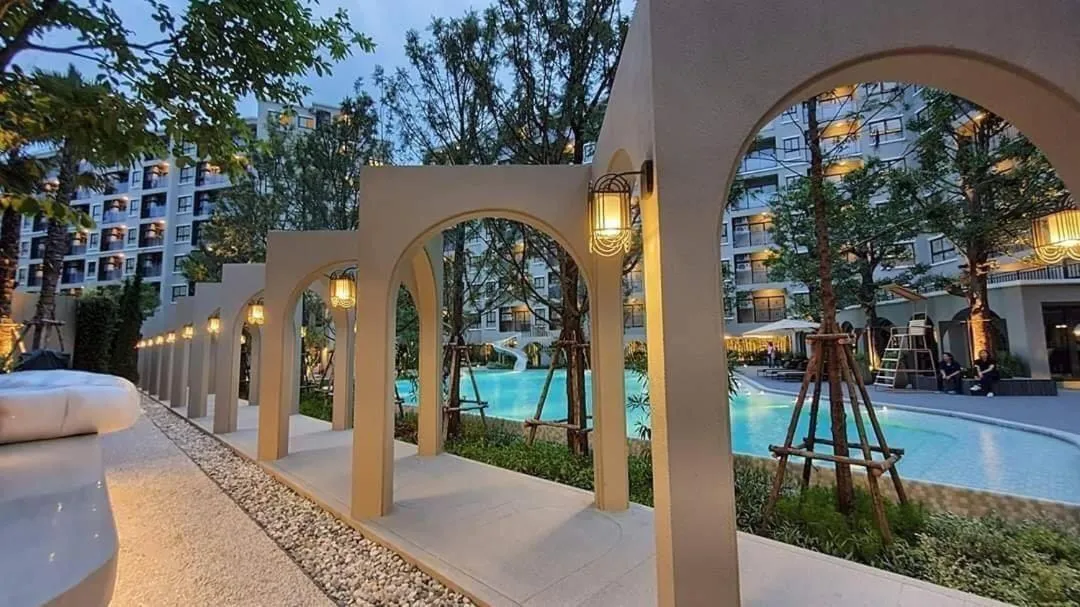La Casita pool access condo HuaHin