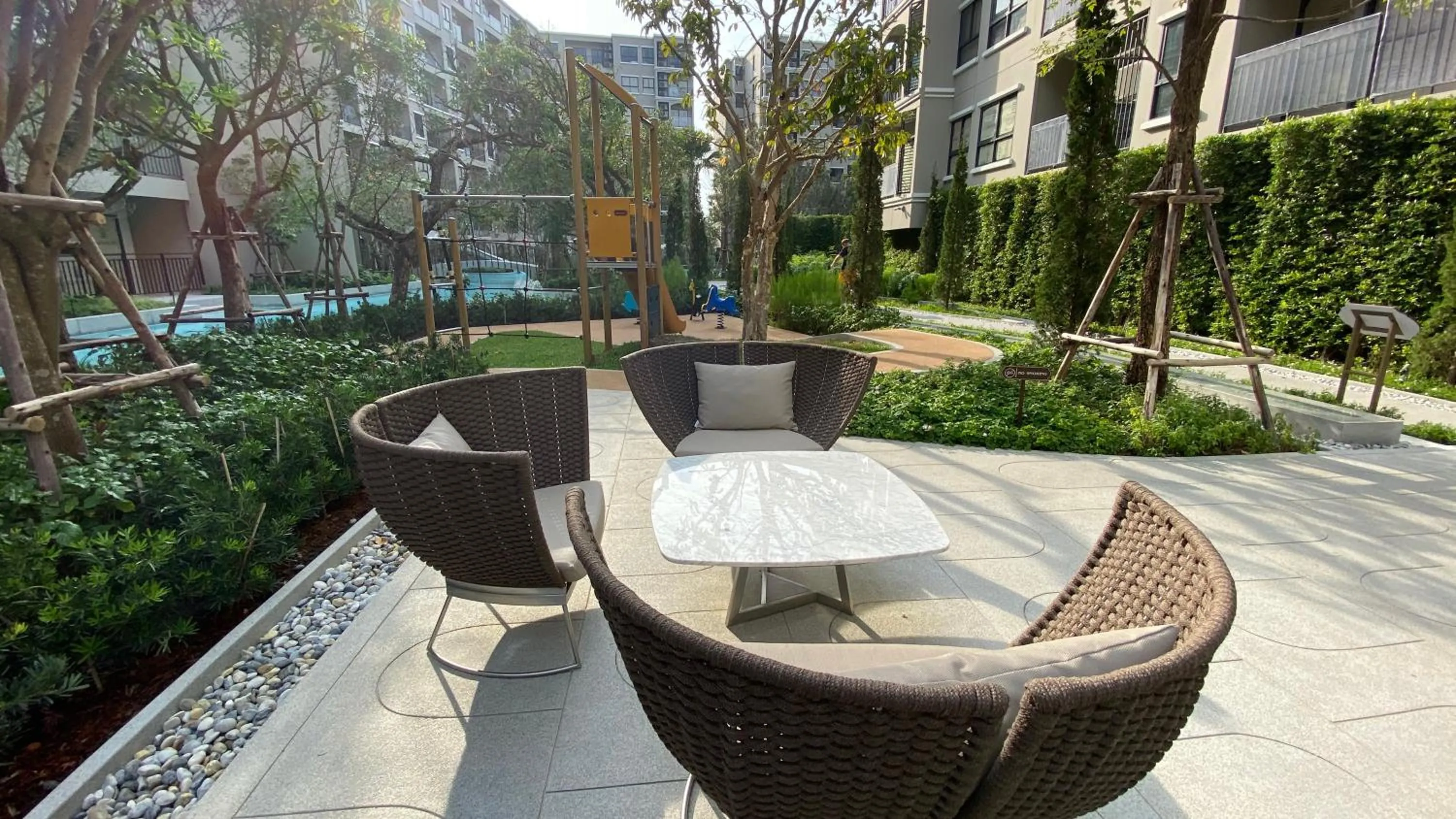 La Casita pool access condo HuaHin