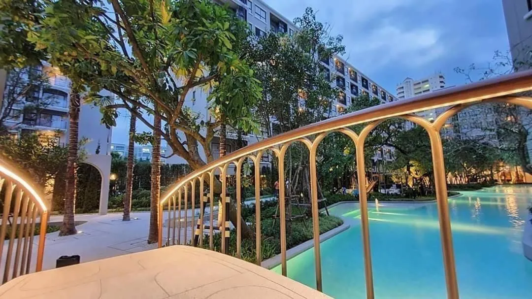 La Casita pool access condo HuaHin