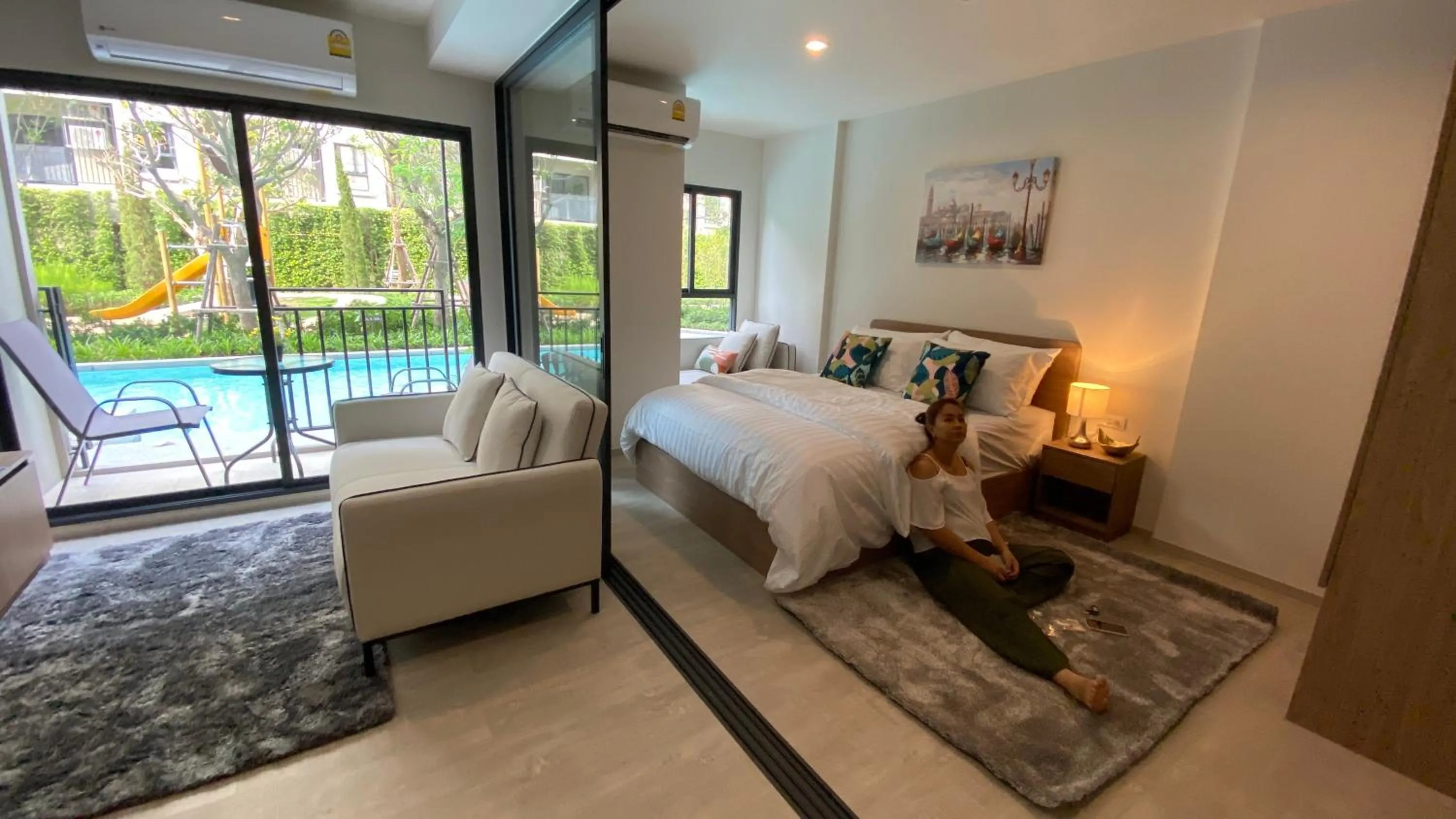 Photo of the whole room, Bed in La Casita pool access condo HuaHin