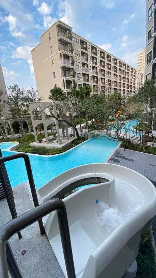 La Casita pool access condo HuaHin