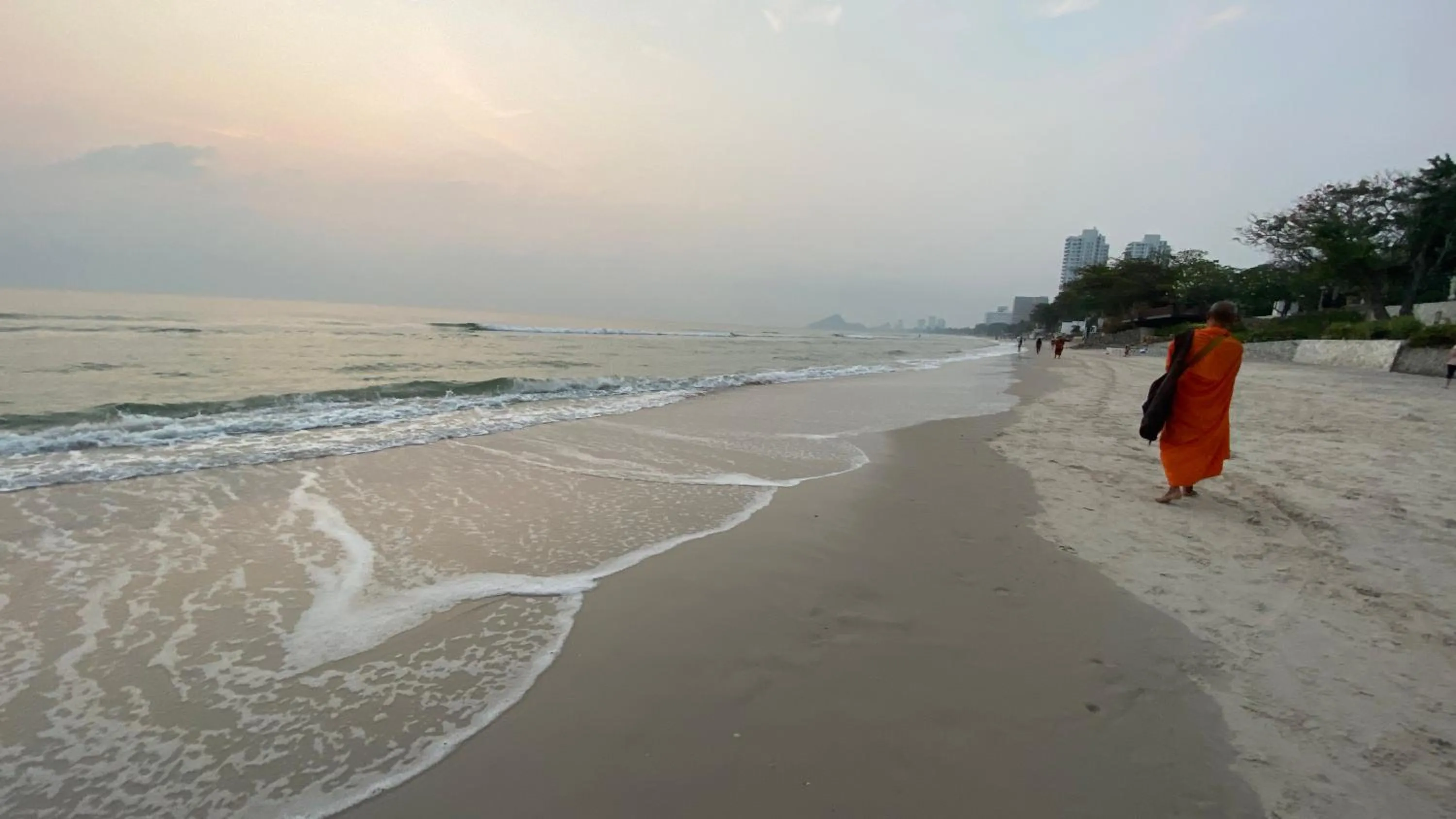 La Casita pool access condo HuaHin