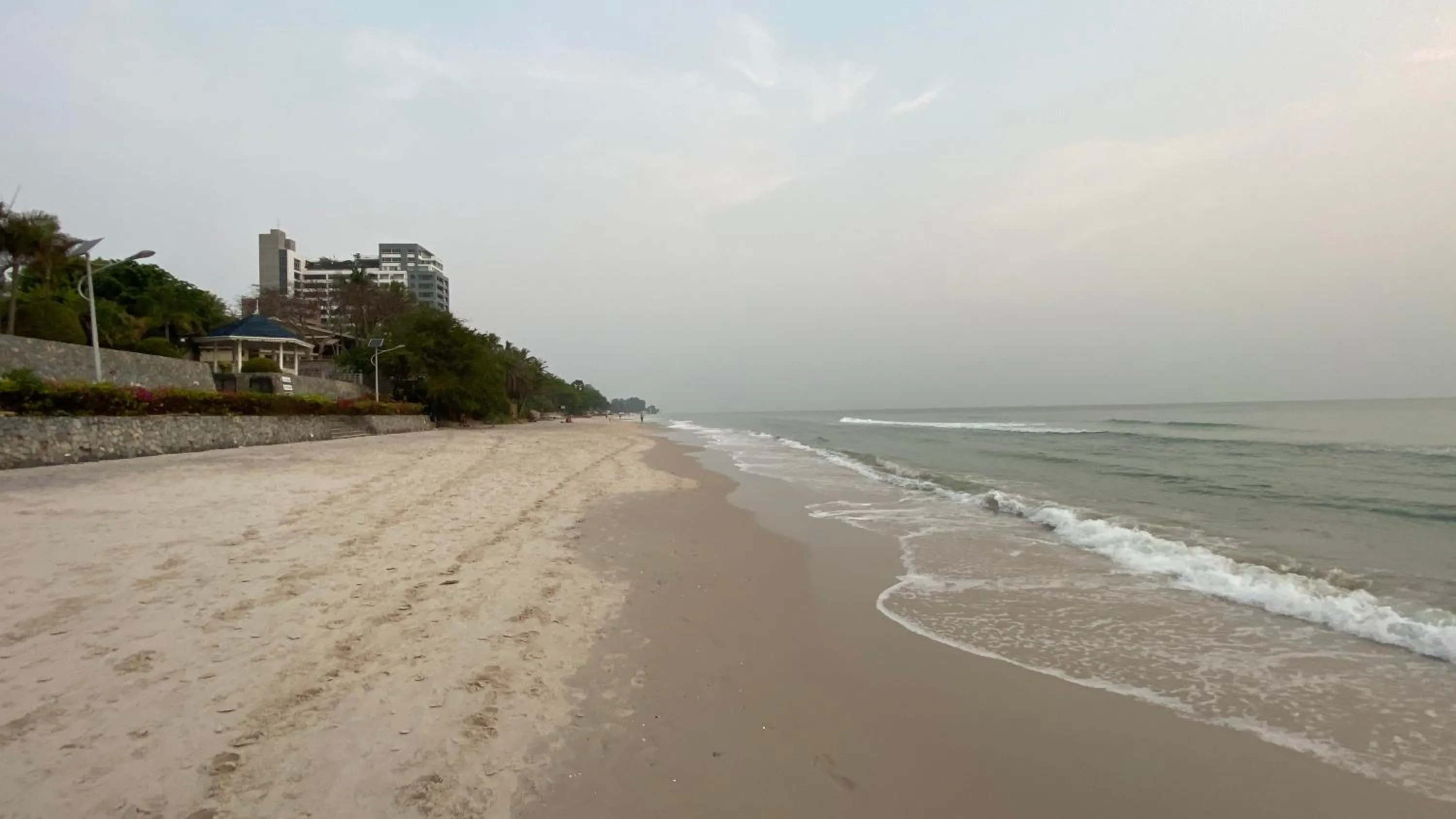 La Casita pool access condo HuaHin