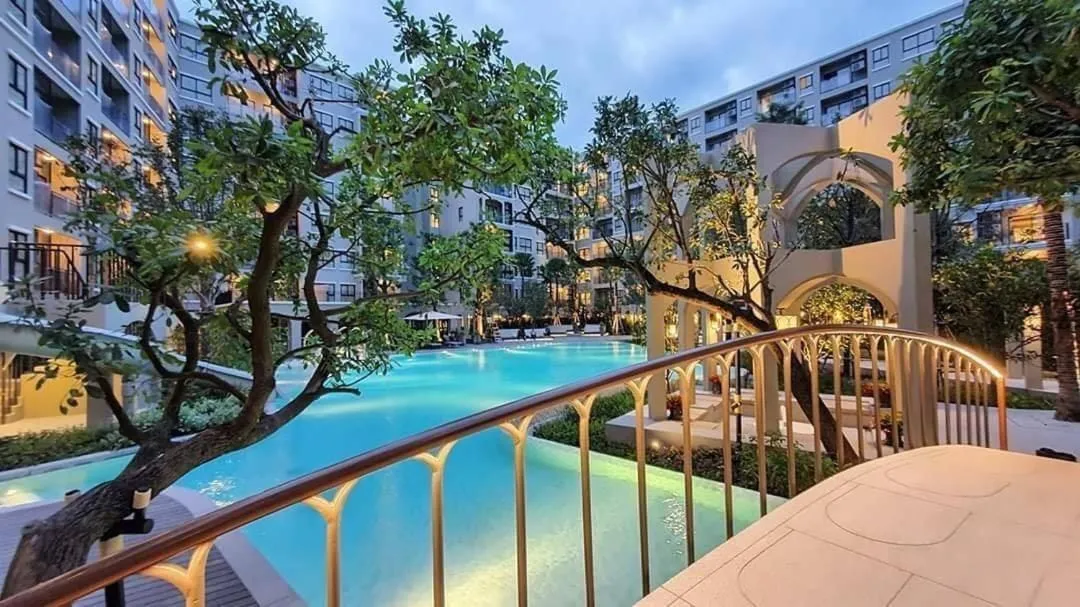La Casita pool access condo HuaHin