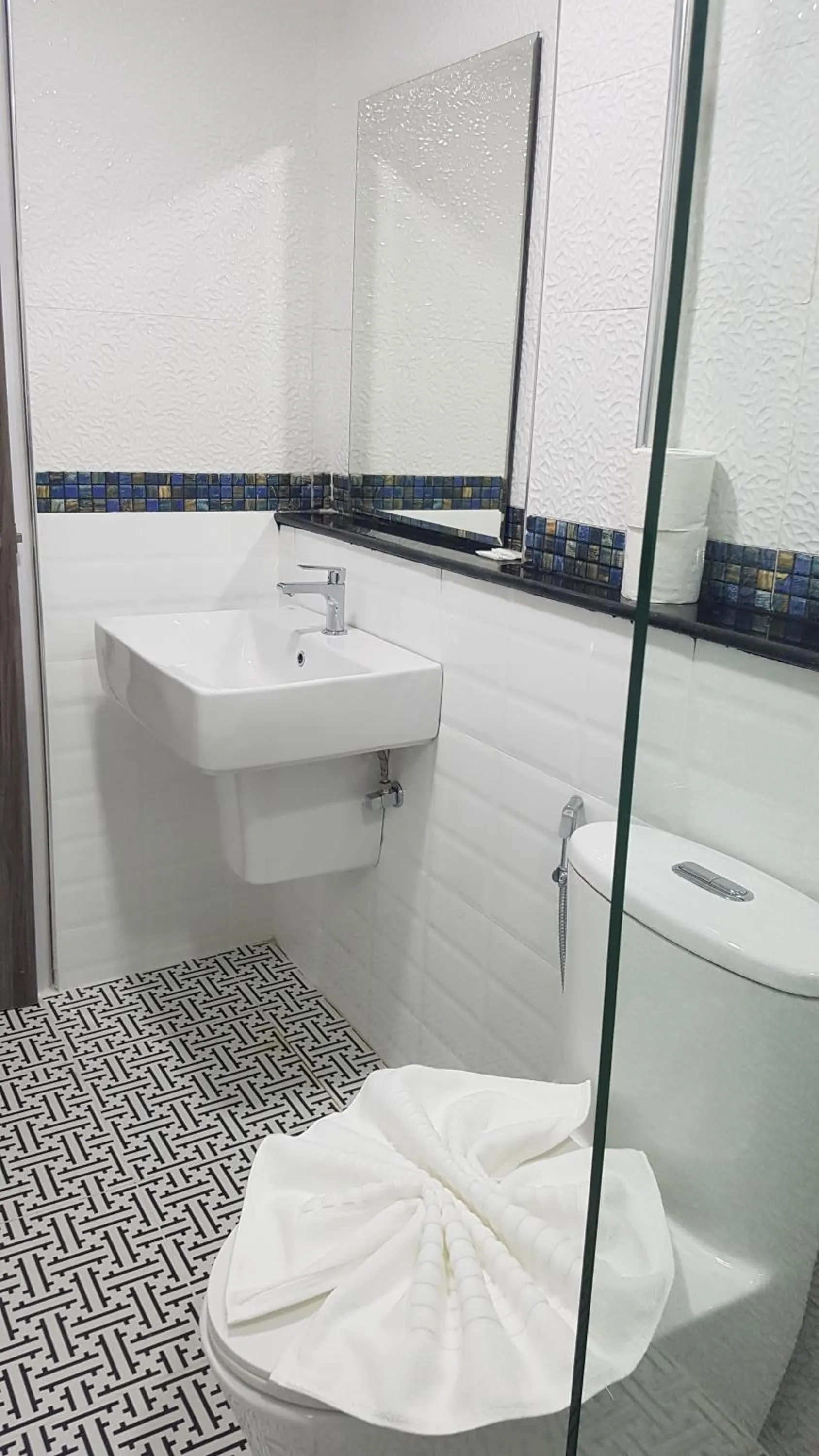 Bathroom in La Capannina Hotel Patong