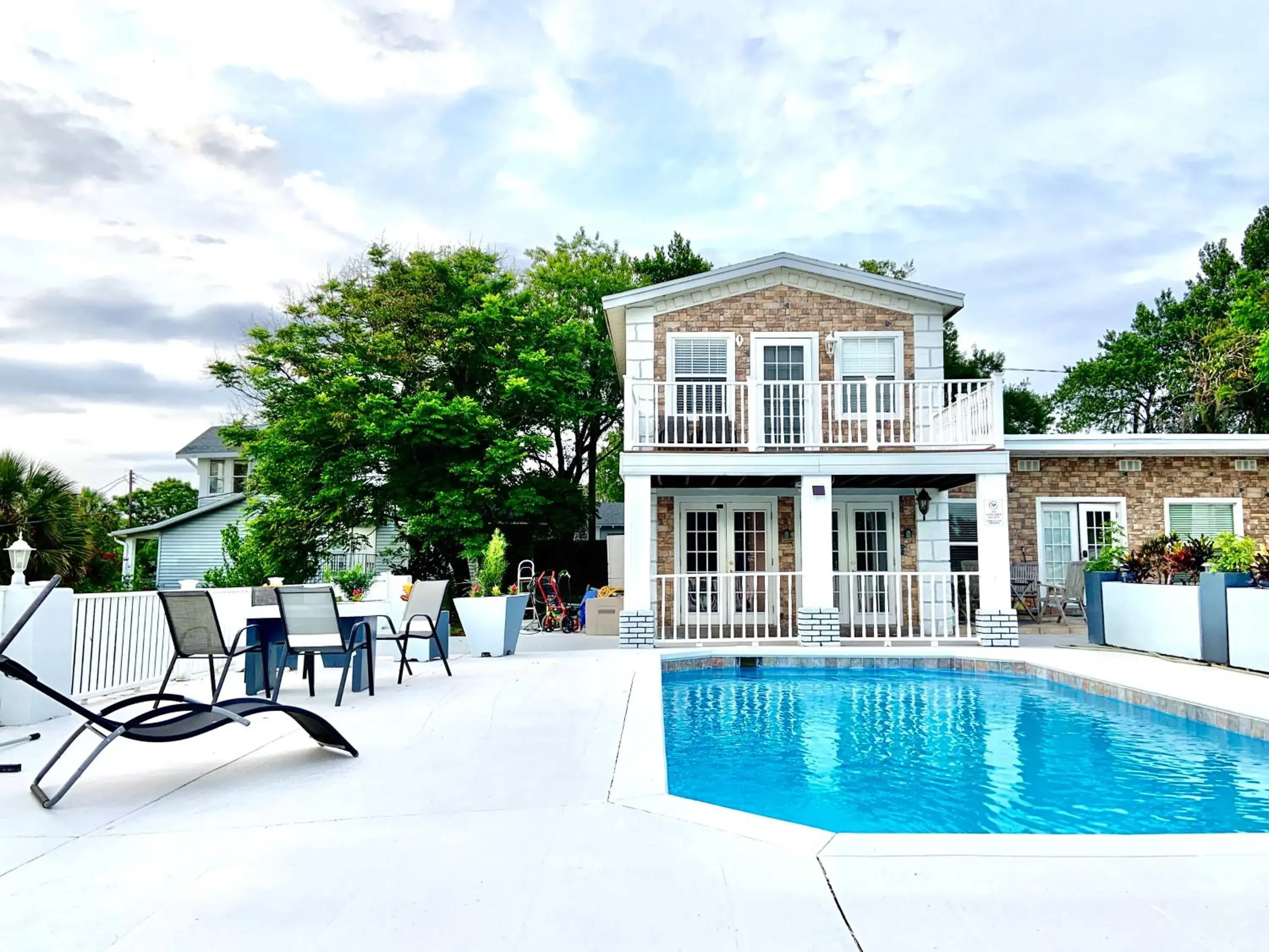 Two-Bedroom Apartment - single occupancy in 2 Bedroom Apartment Two-Bedroom Apartment - single occupancy in 2 Bedroom Apartment