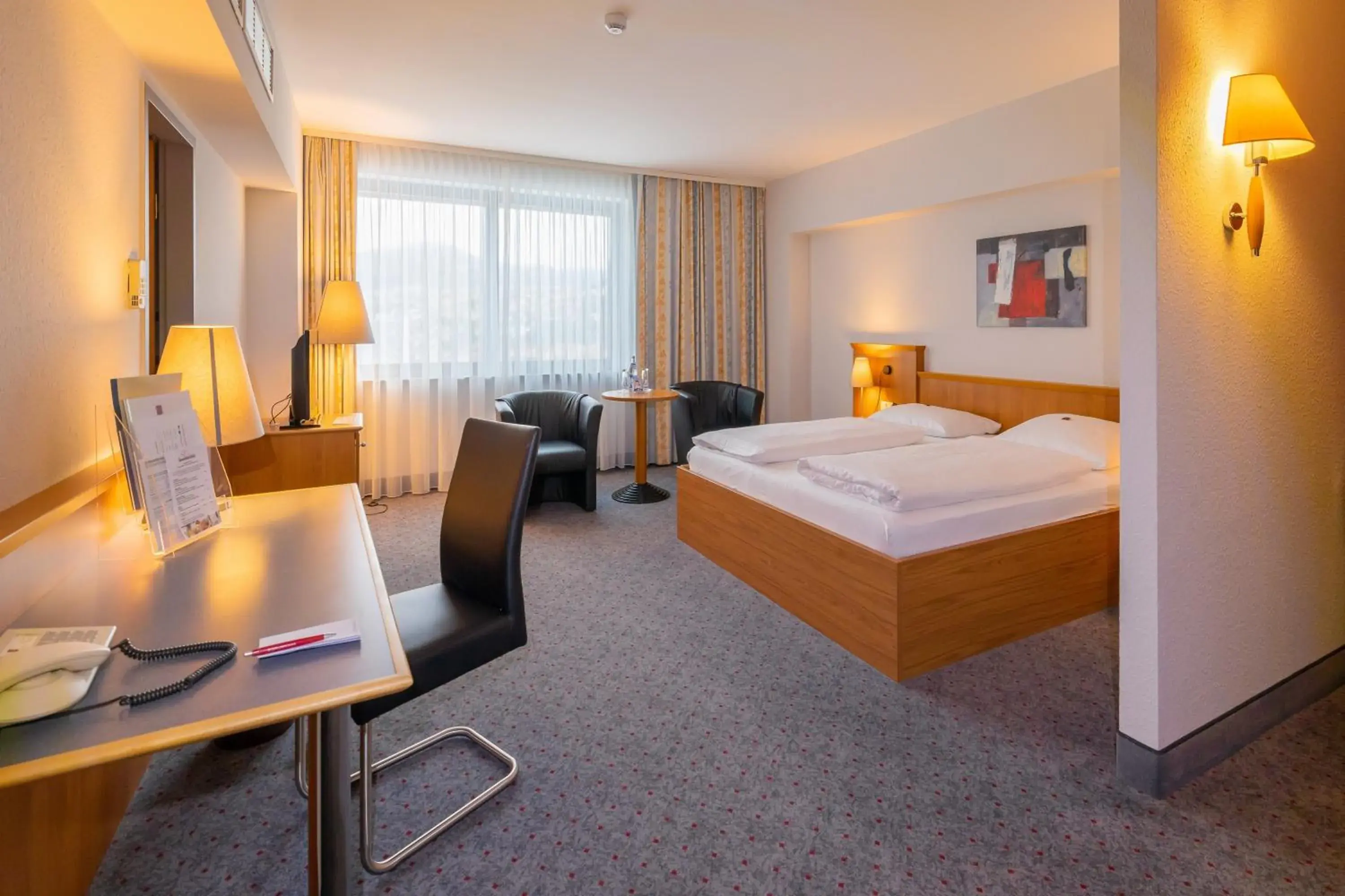 Photo of the whole room, Bed in City Hotel Suhl Photo of the whole room, Bed in City Hotel Suhl