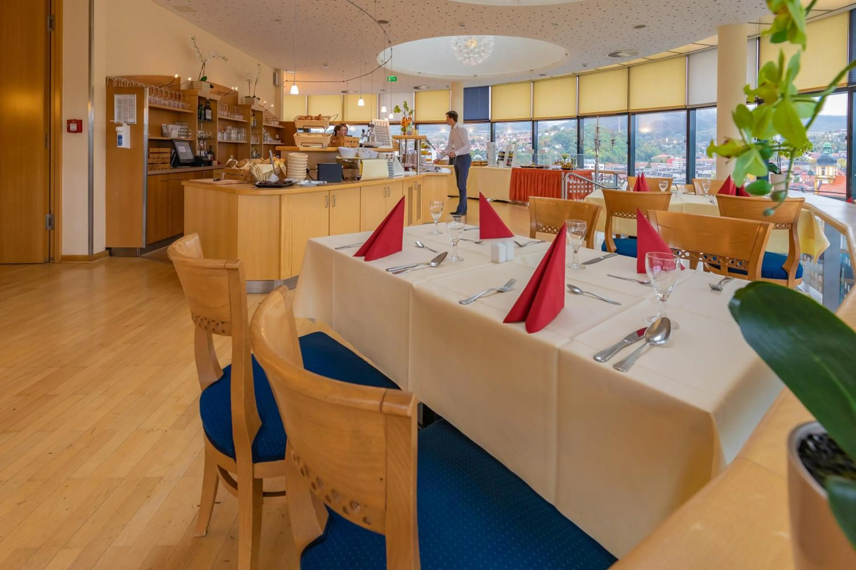 Restaurant/places to eat in City Hotel Suhl