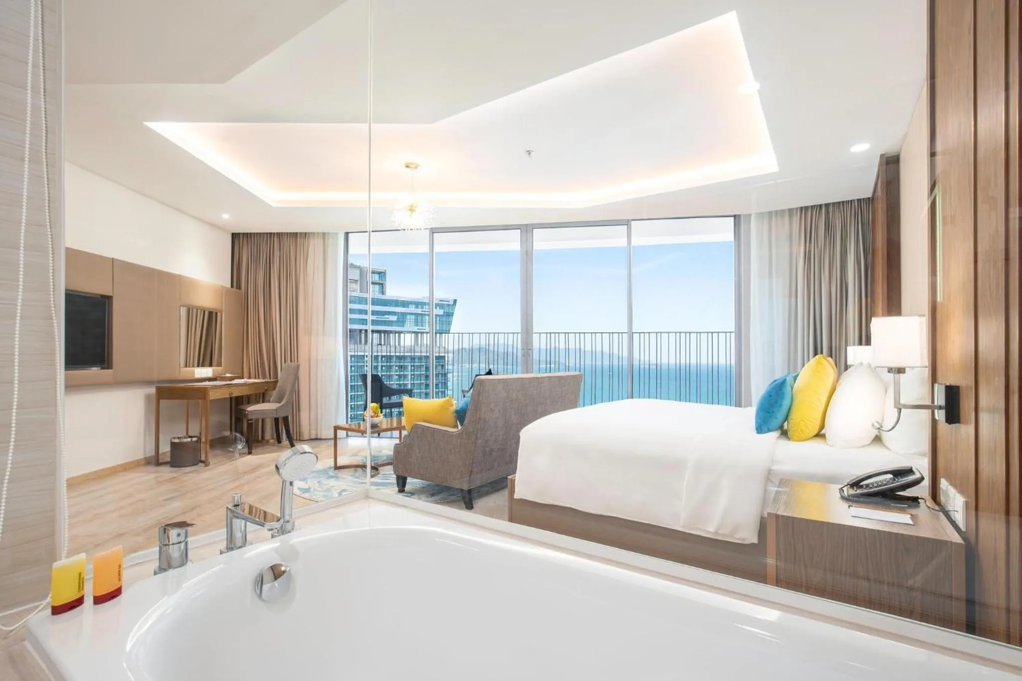 Bed in Homie Panorama Beachfront Residences Nha Trang