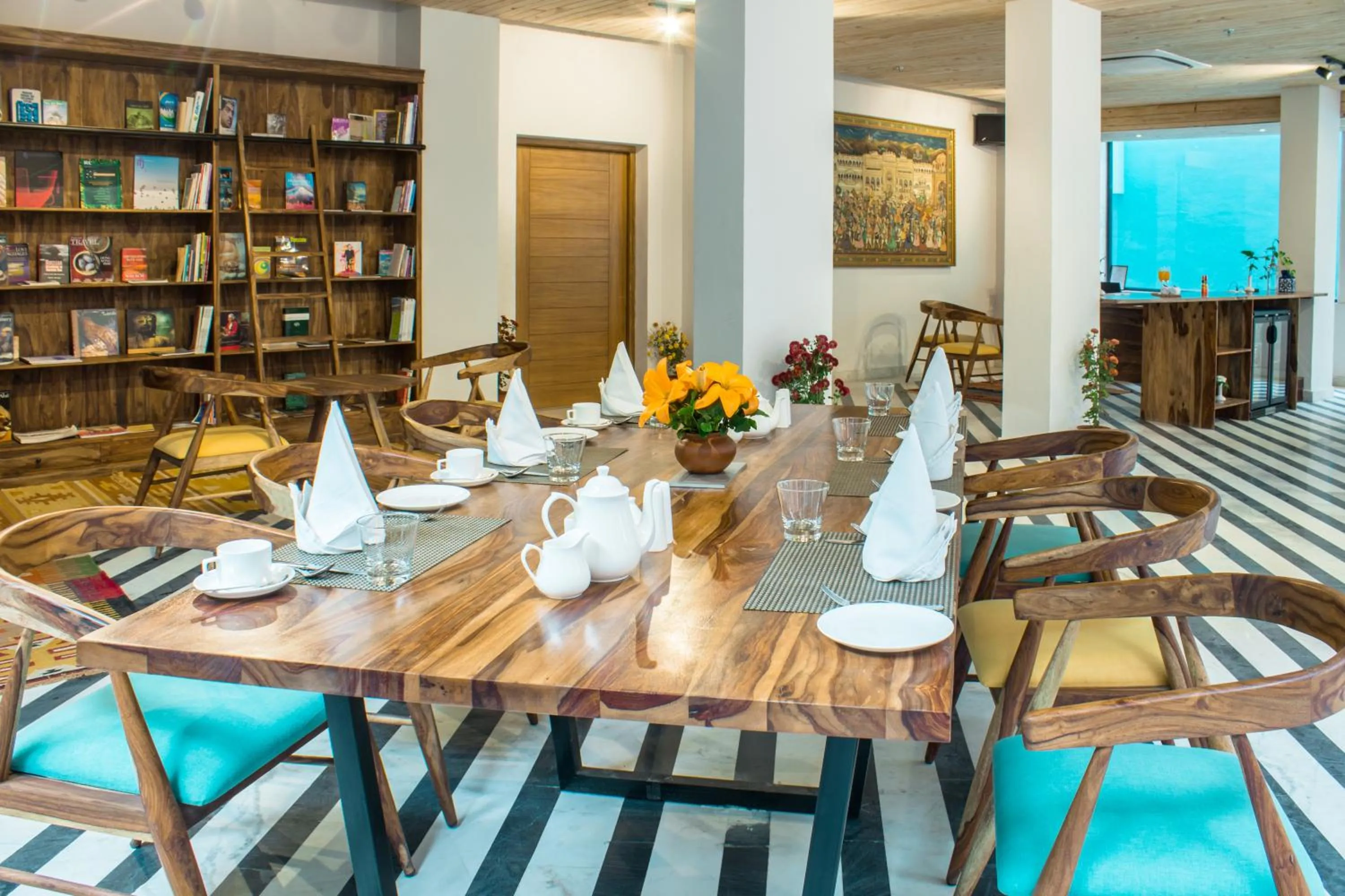 Restaurant/places to eat in Brij Nest, Jaipur - An All Suite Boutique Hotel