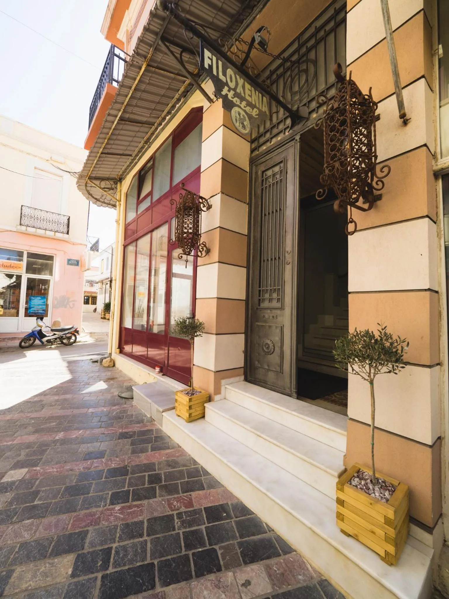 Filoxenia Hotel