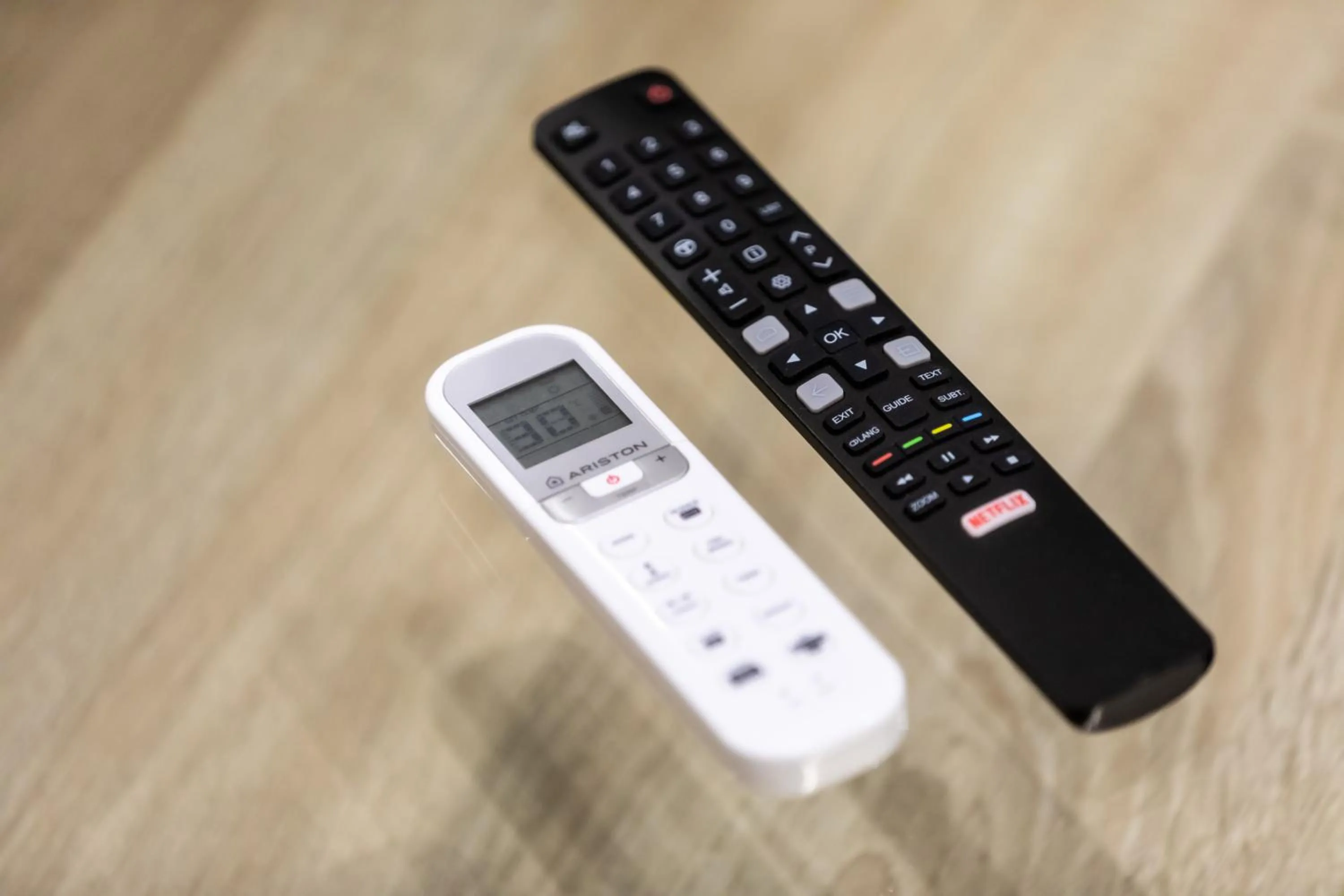 TV and multimedia in Suites 44 - Guesthouse close to Vaticano, San Pietro, Castel Sant'angelo