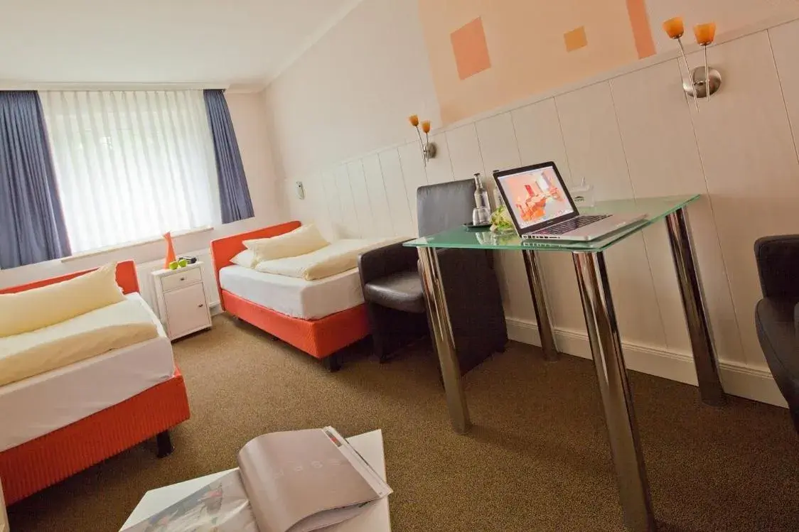 Double Room in Kocks Hotel Garni Double Room in Kocks Hotel Garni