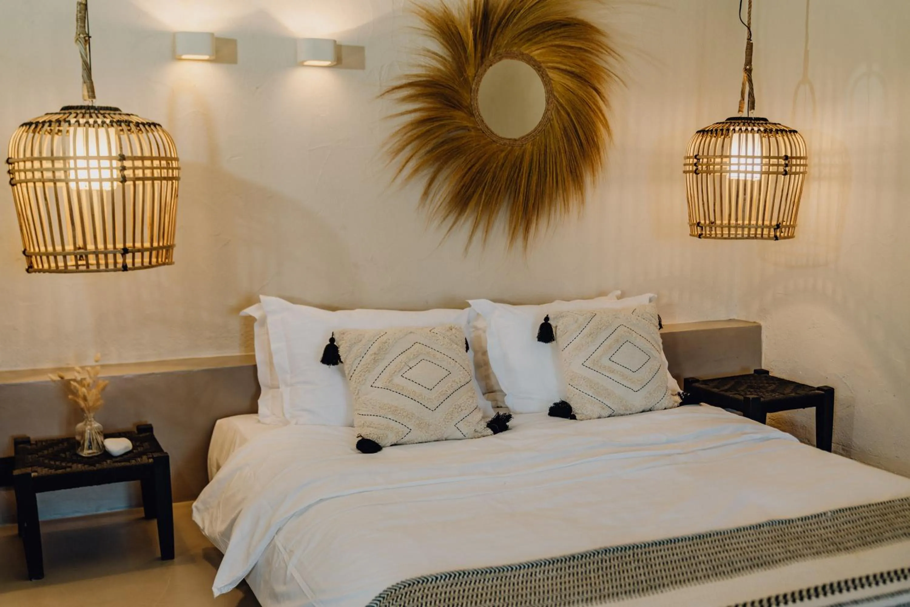 Bed in Seesoo Paros Beachfront Resort