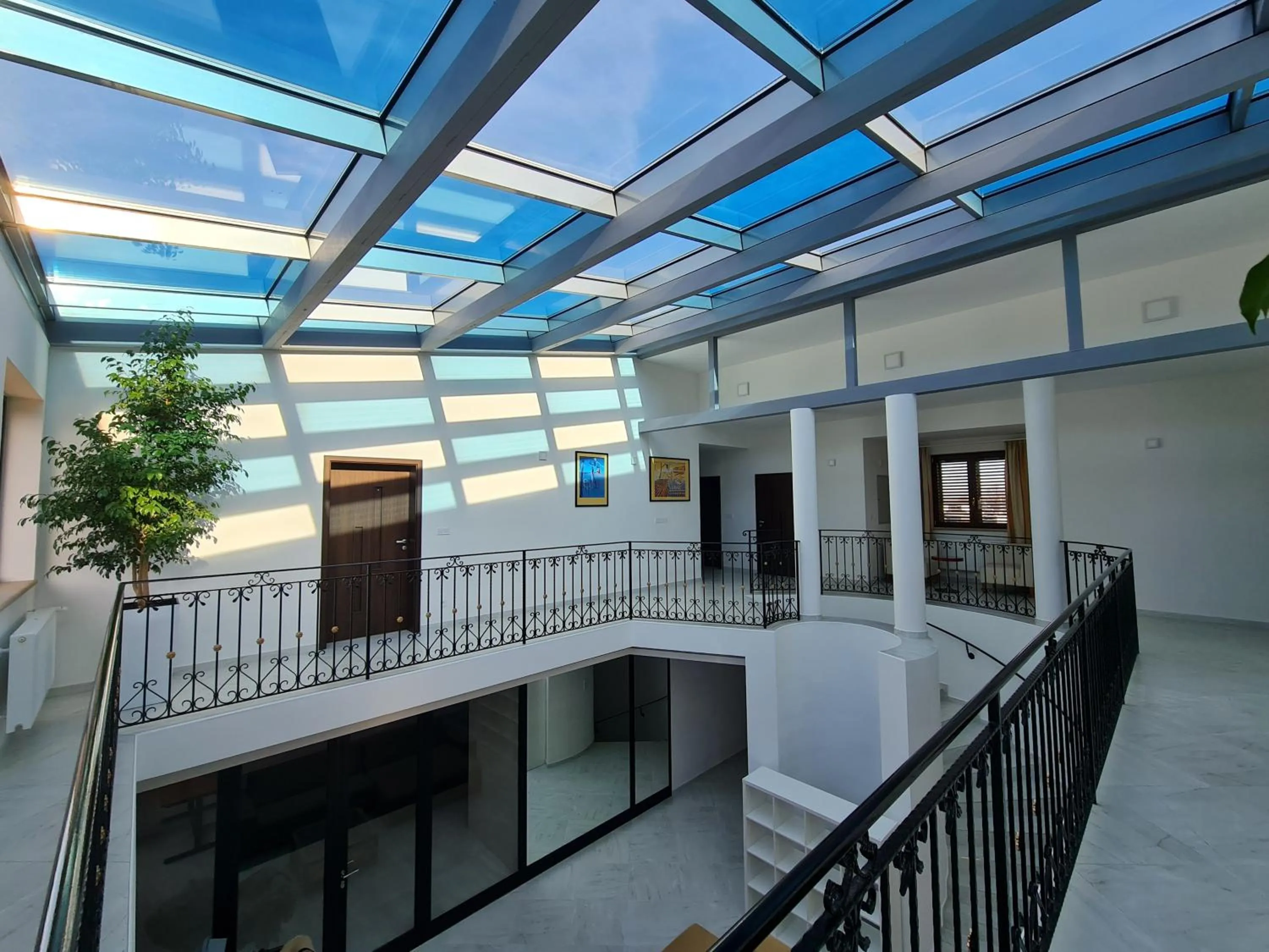 Property building in Atrium-Accomm