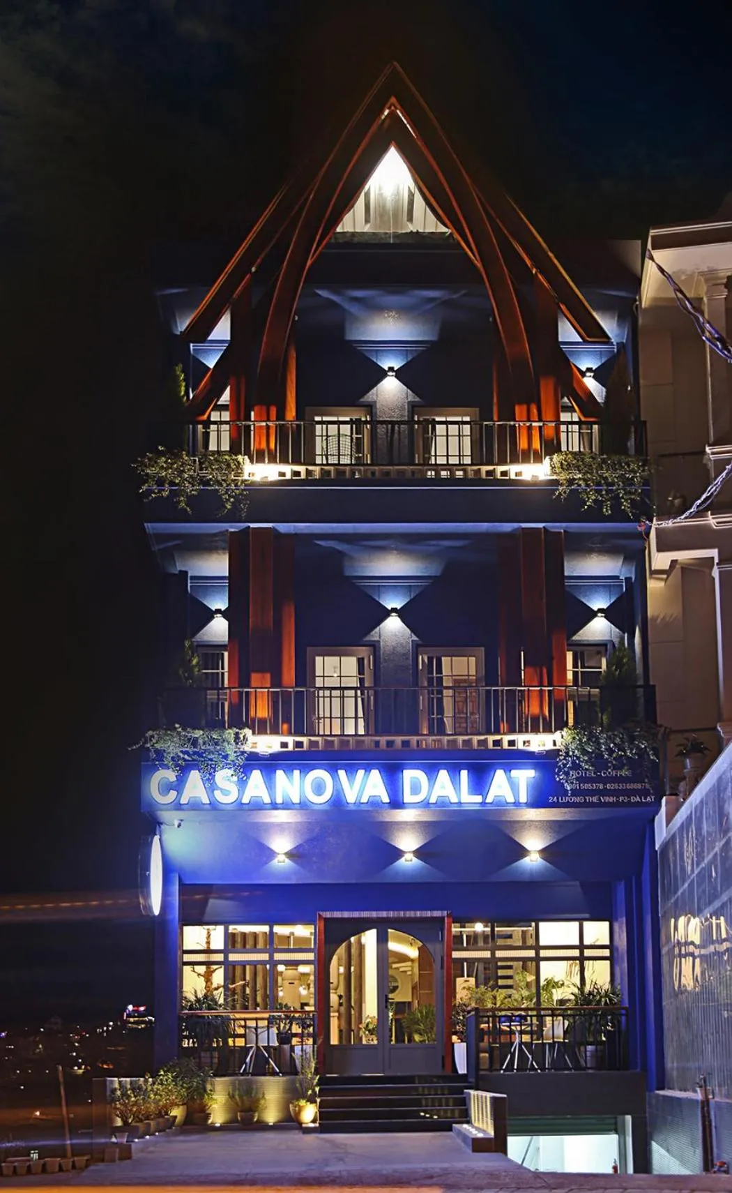 Property building in Casanova Dalat Hotel