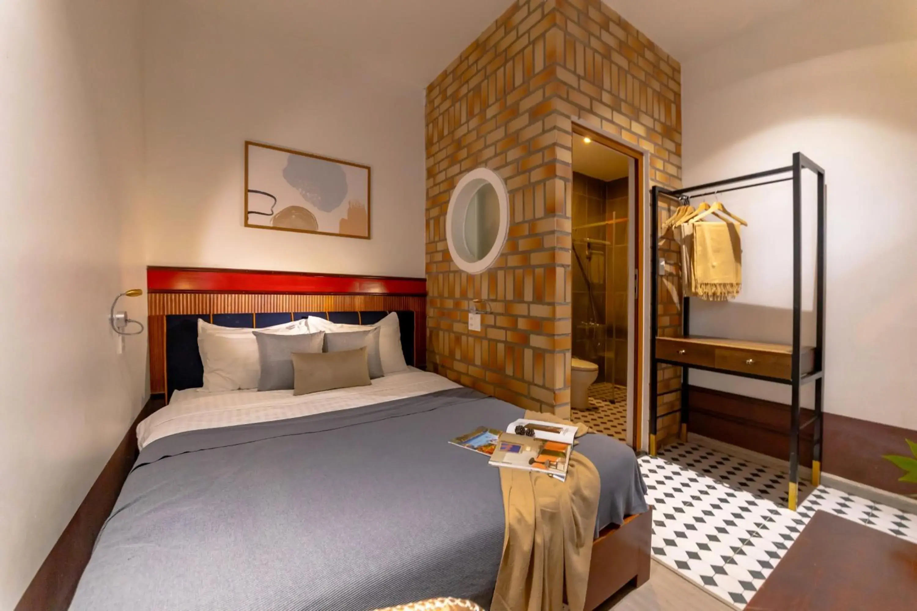 Standard Double Room with Fan in Casanova Dalat Hotel Standard Double Room with Fan in Casanova Dalat Hotel