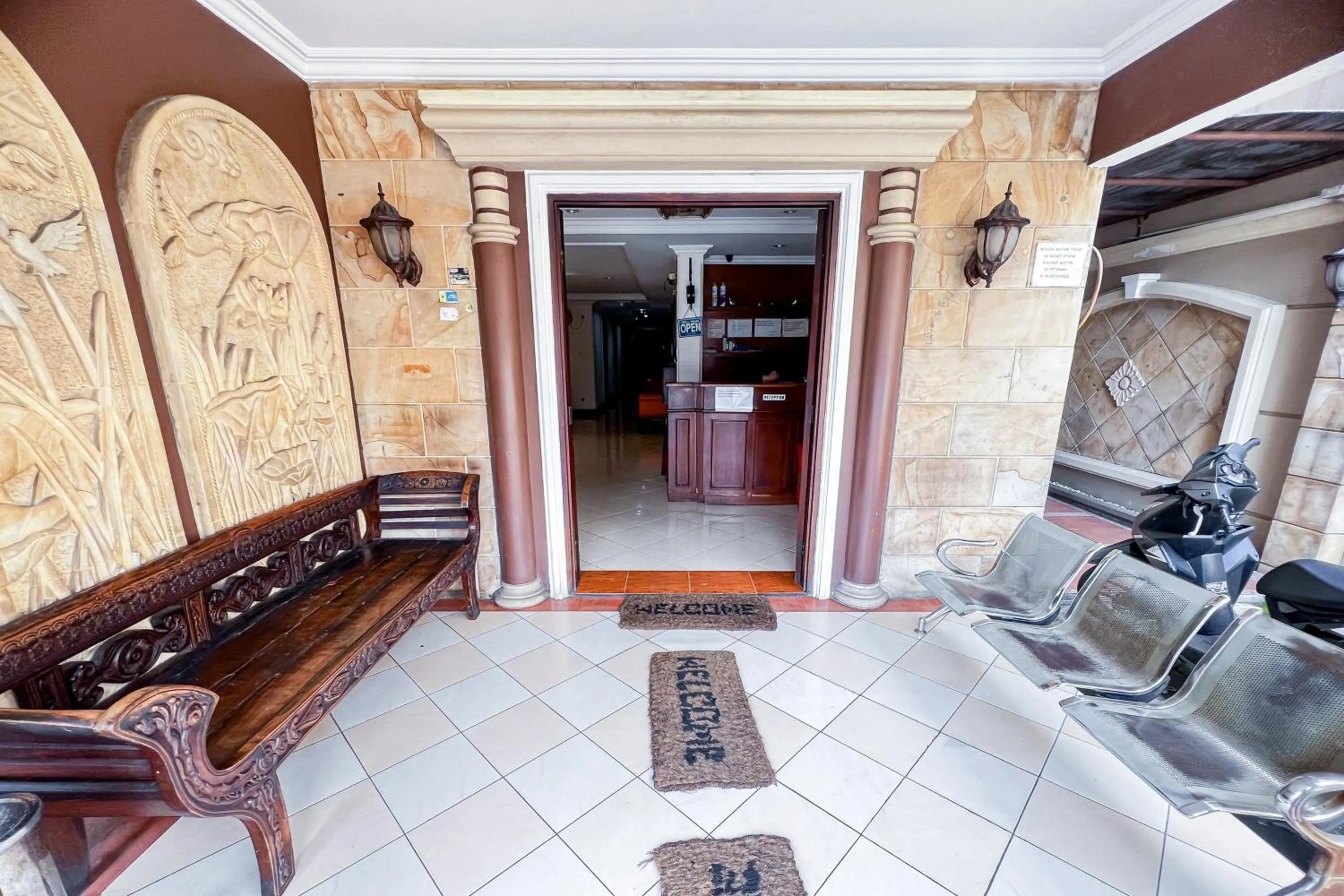 Property building in House Of Livina Mitra RedDoorz