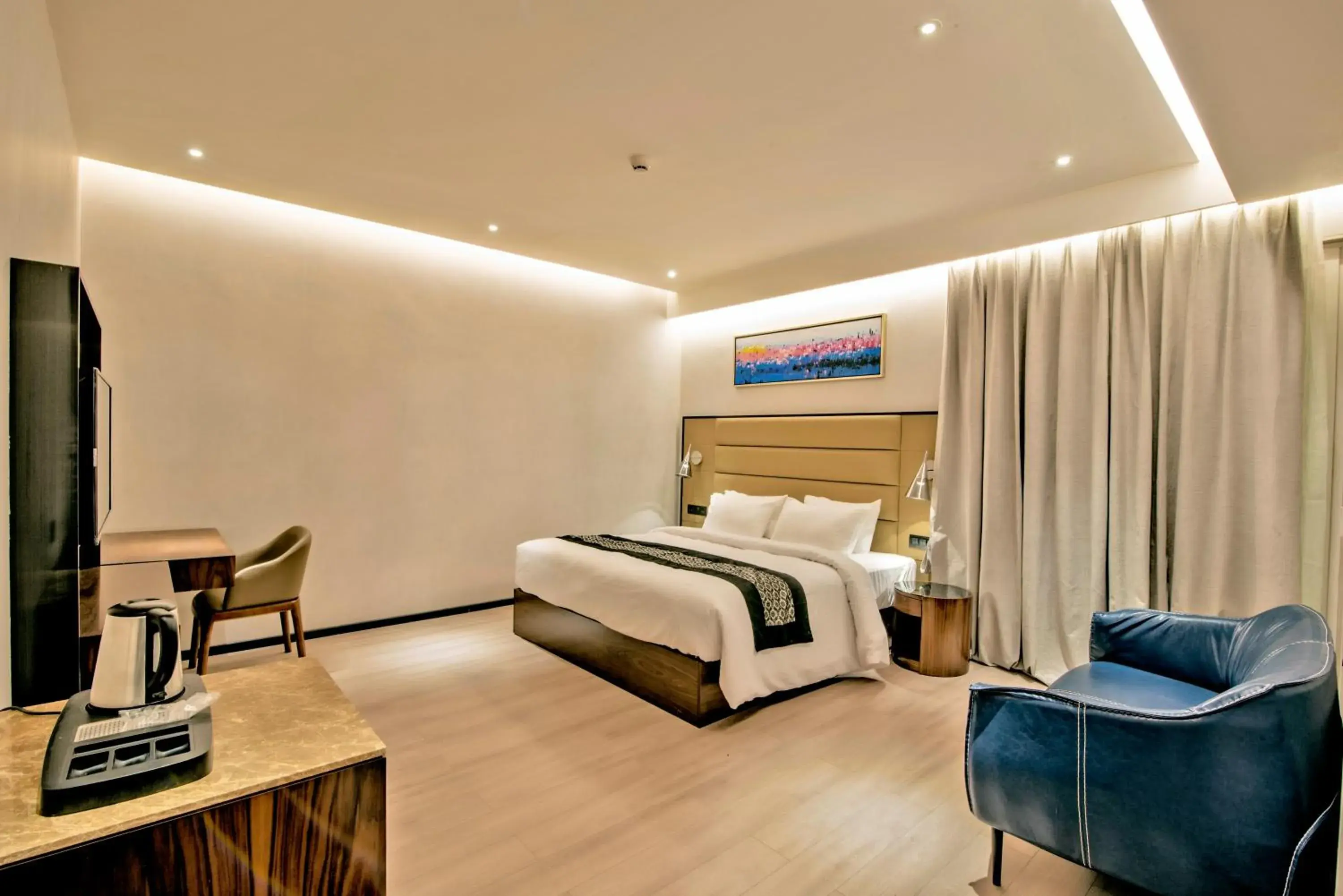 Superior Deluxe Double or Twin Room - single occupancy in Enrise by Sayaji Nashik Superior Deluxe Double or Twin Room - single occupancy in Enrise by Sayaji Nashik
