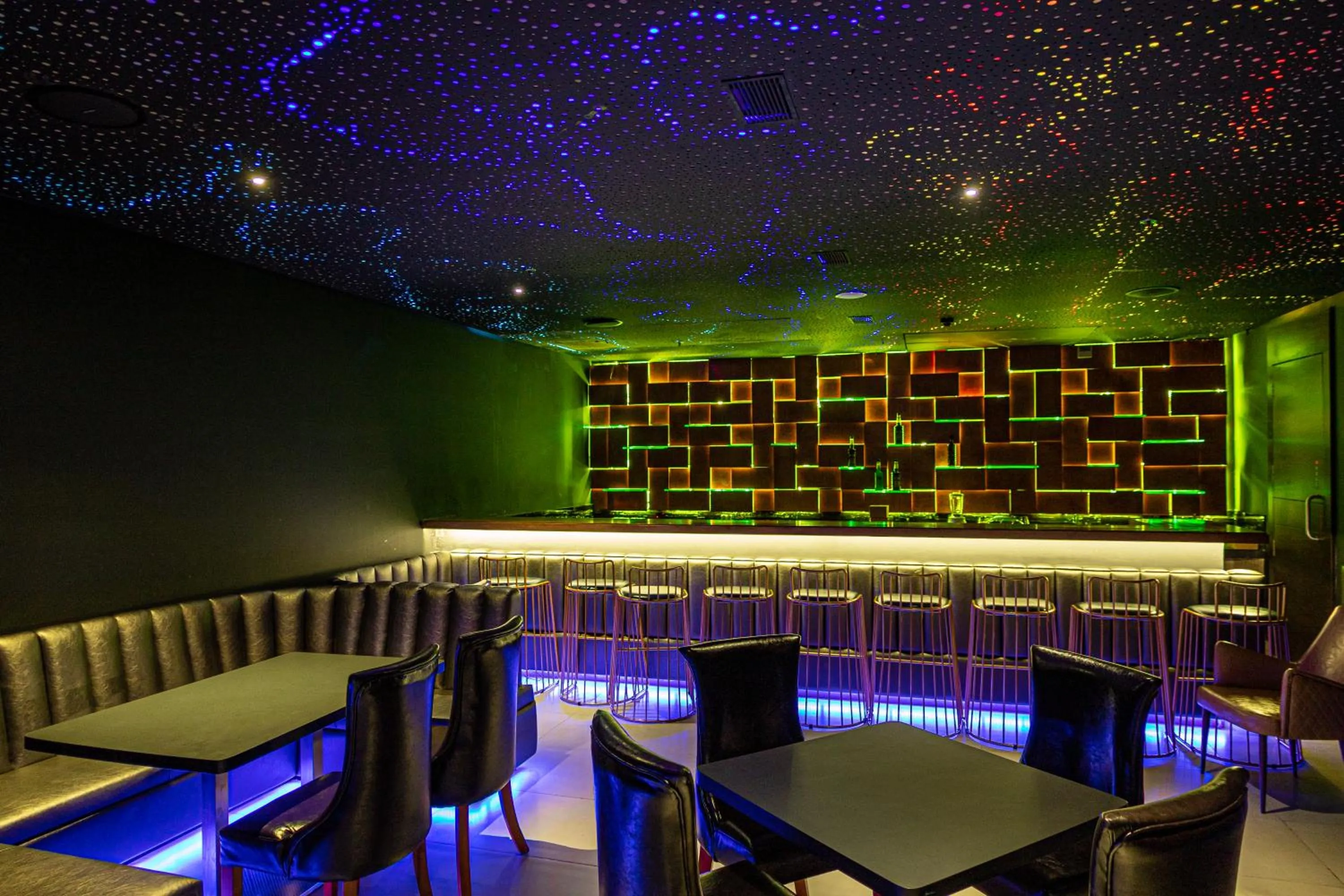 Lounge or bar in Enrise by Sayaji Nashik