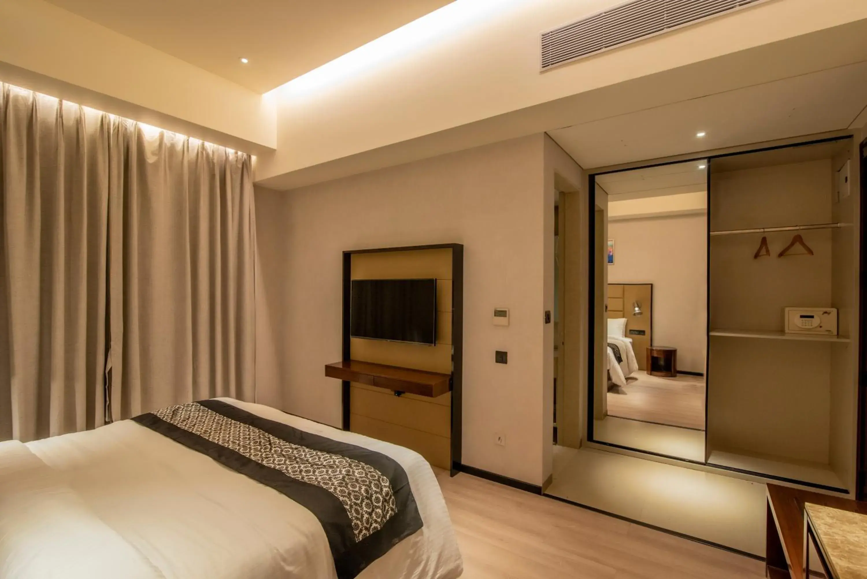 Standard Double or Twin Room - single occupancy in Enrise by Sayaji Nashik Standard Double or Twin Room - single occupancy in Enrise by Sayaji Nashik